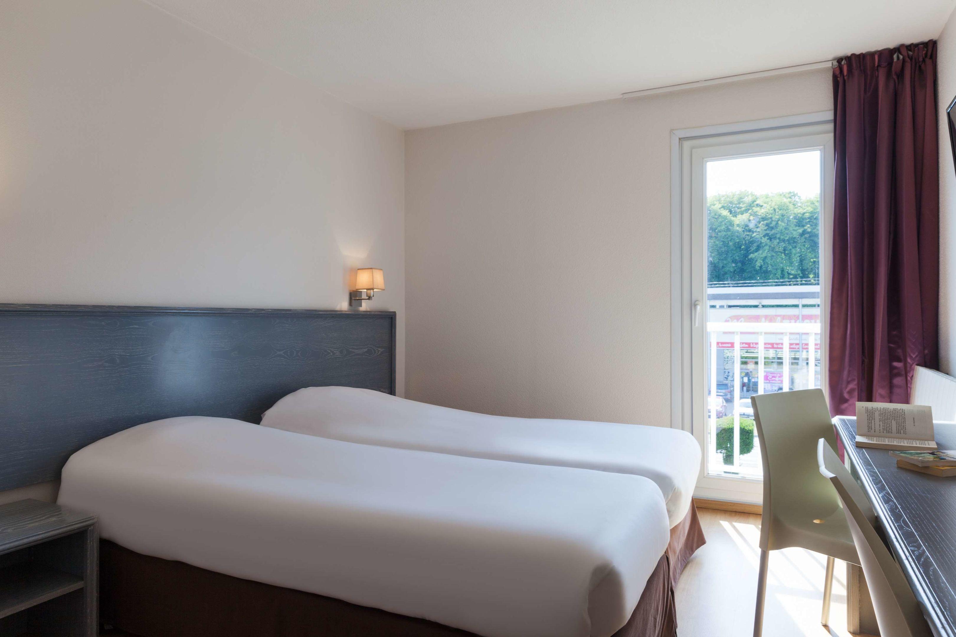 Hotel The Originals Belfort Sud Le Louisiane — photo 4