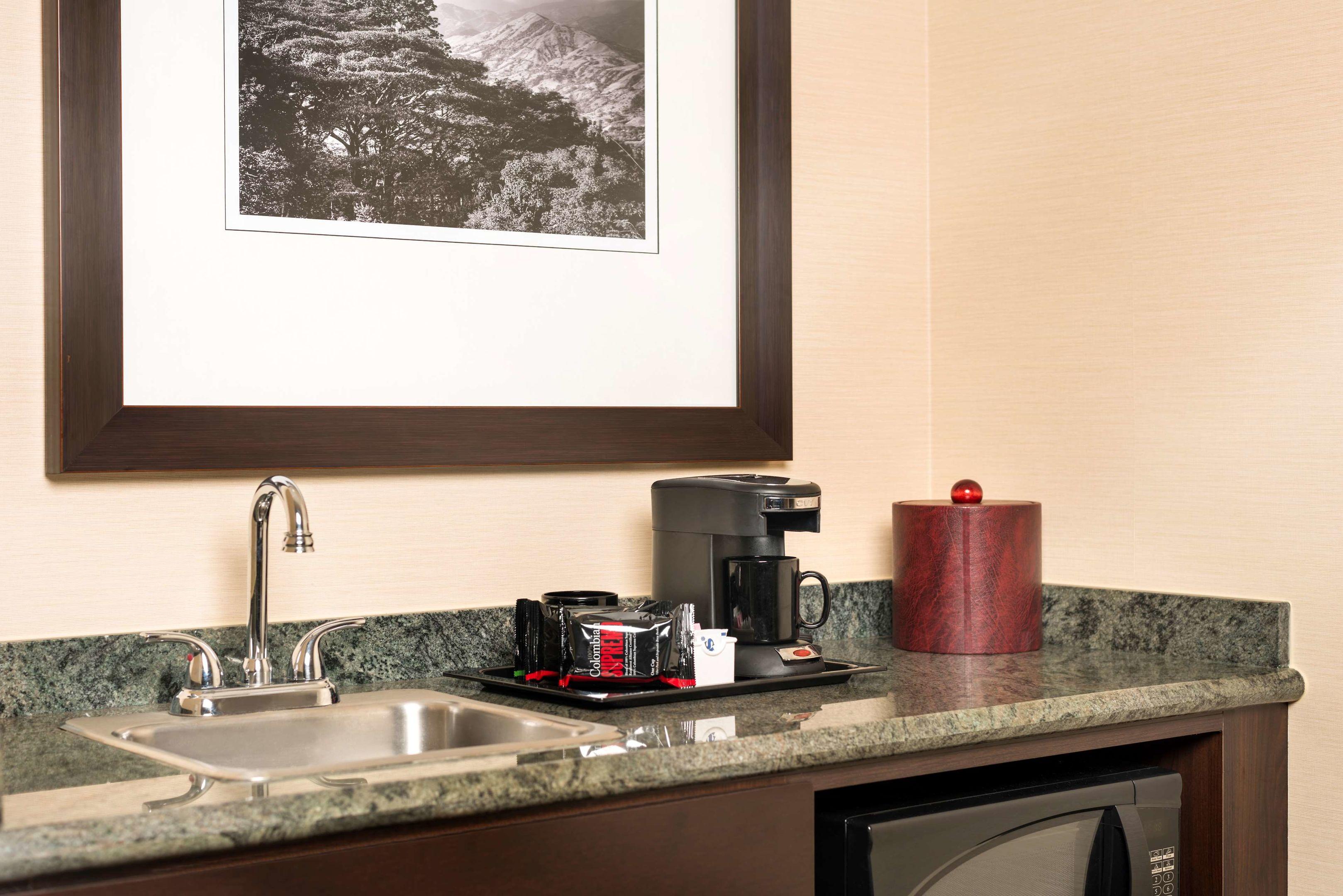 Ayres Suites Ontario Mills Mall — photo 3