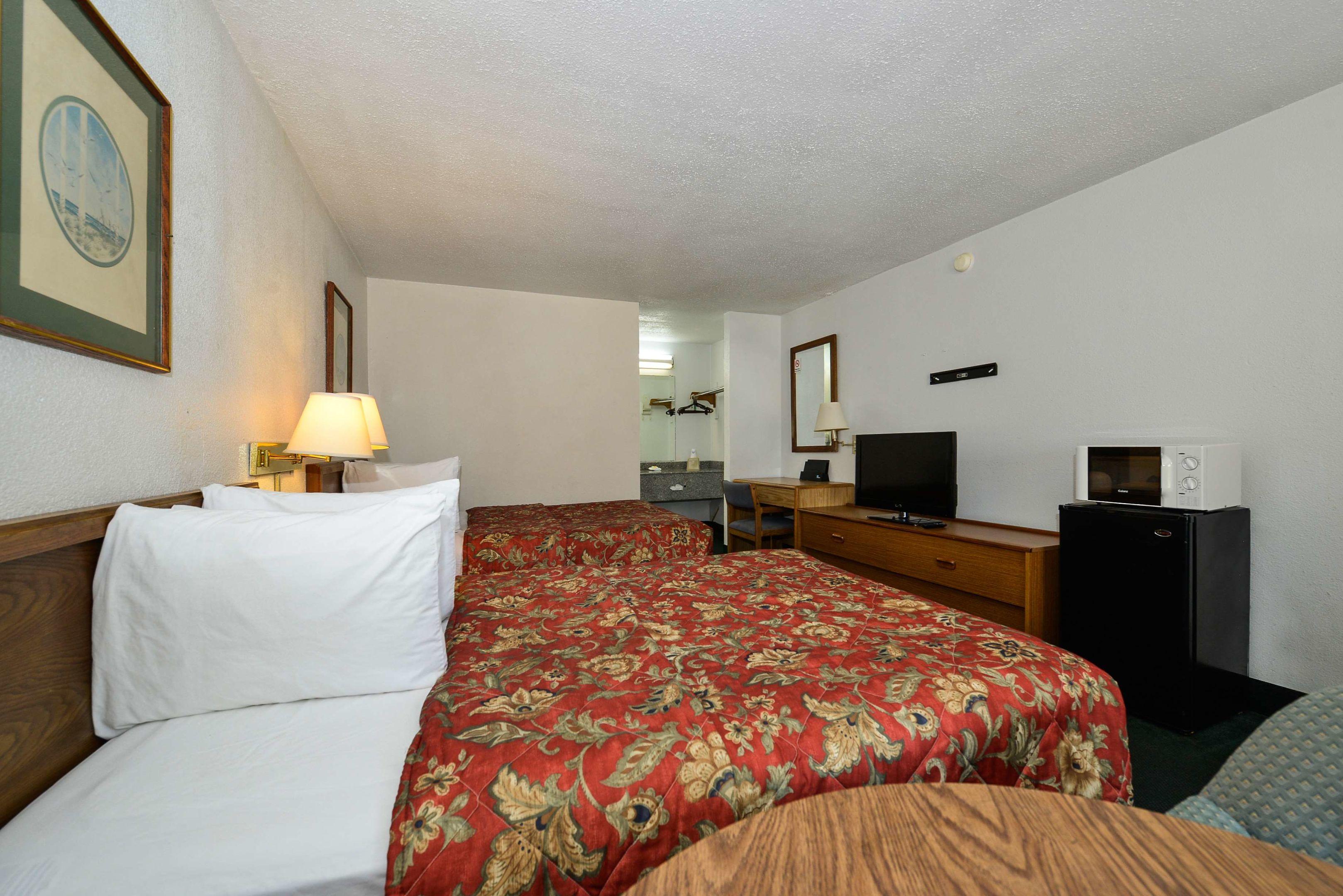 Americas Best Value Inn — photo 4