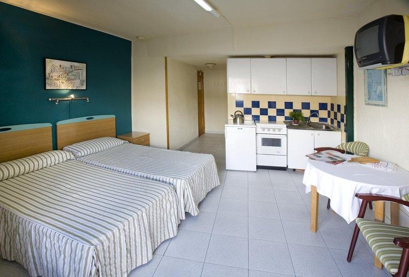 Estudios Benidorm — photo 3
