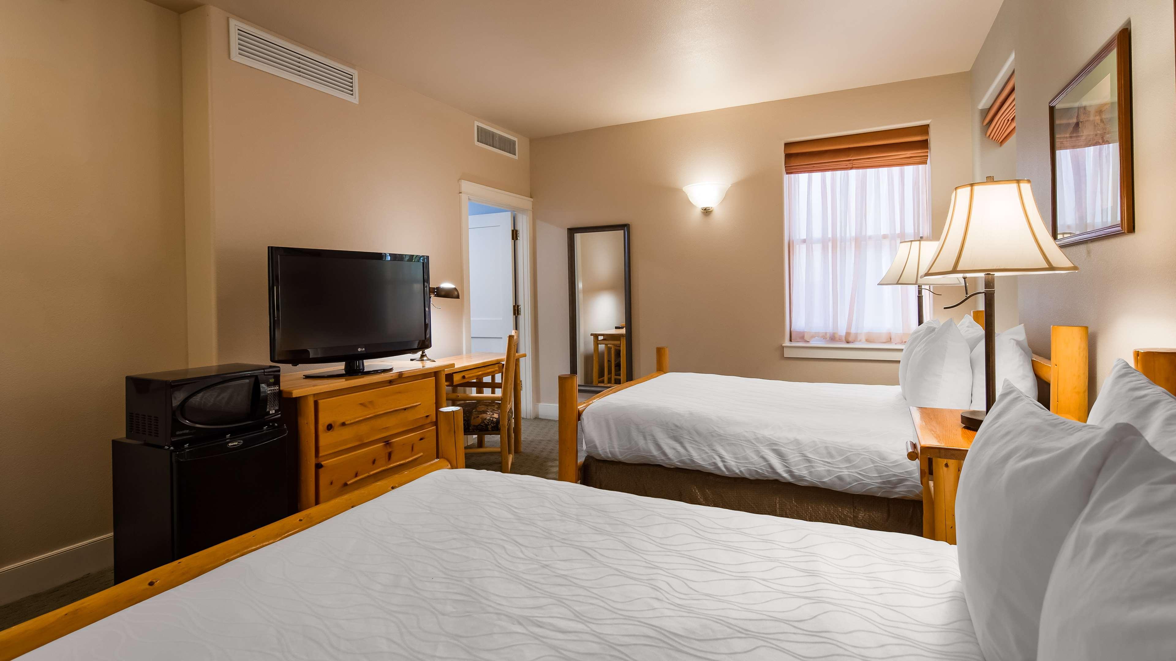 Best Western Plus Plaza Hotel — photo 5