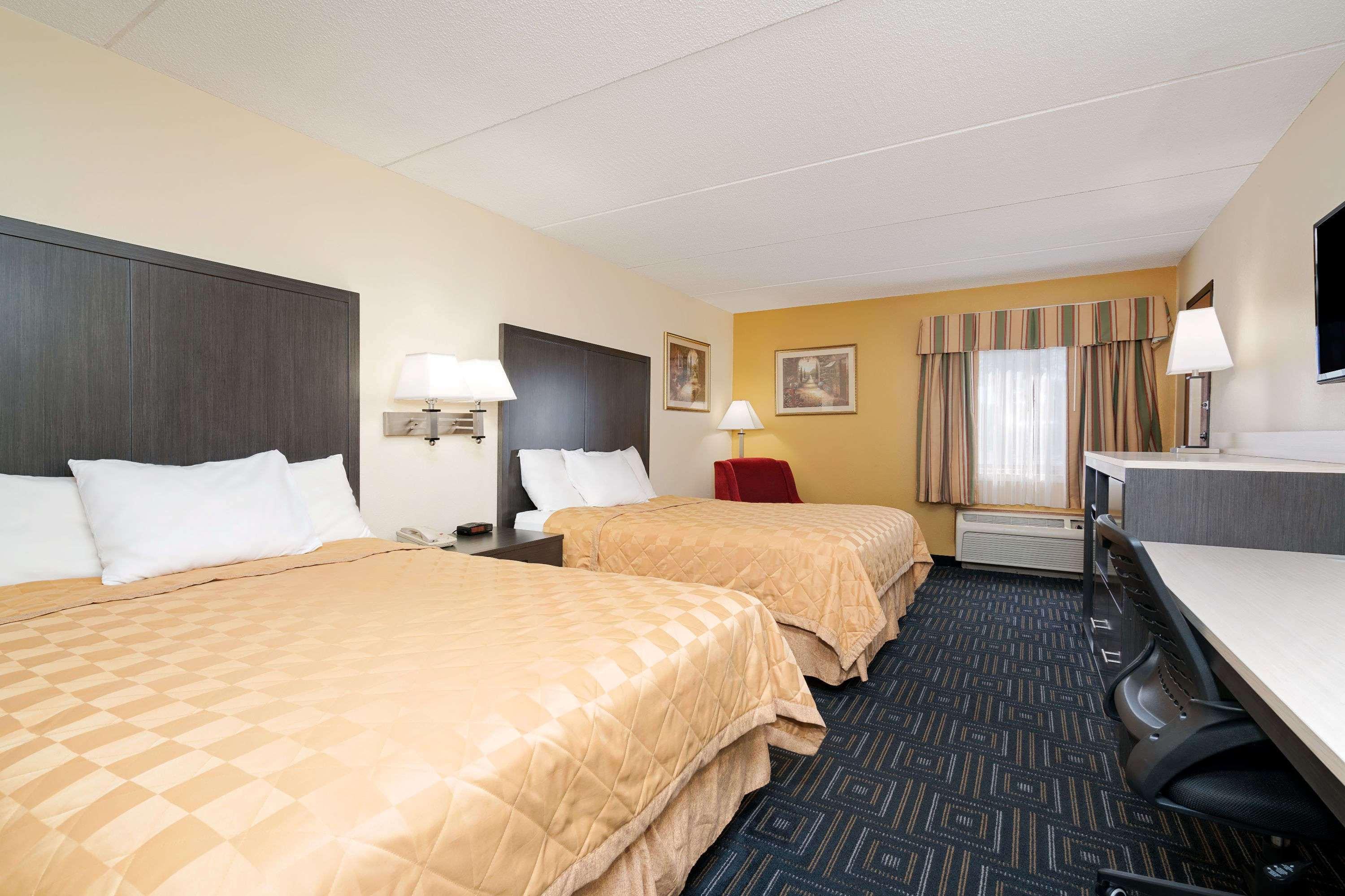 Days Inn Twin Cities North - Mounds View
