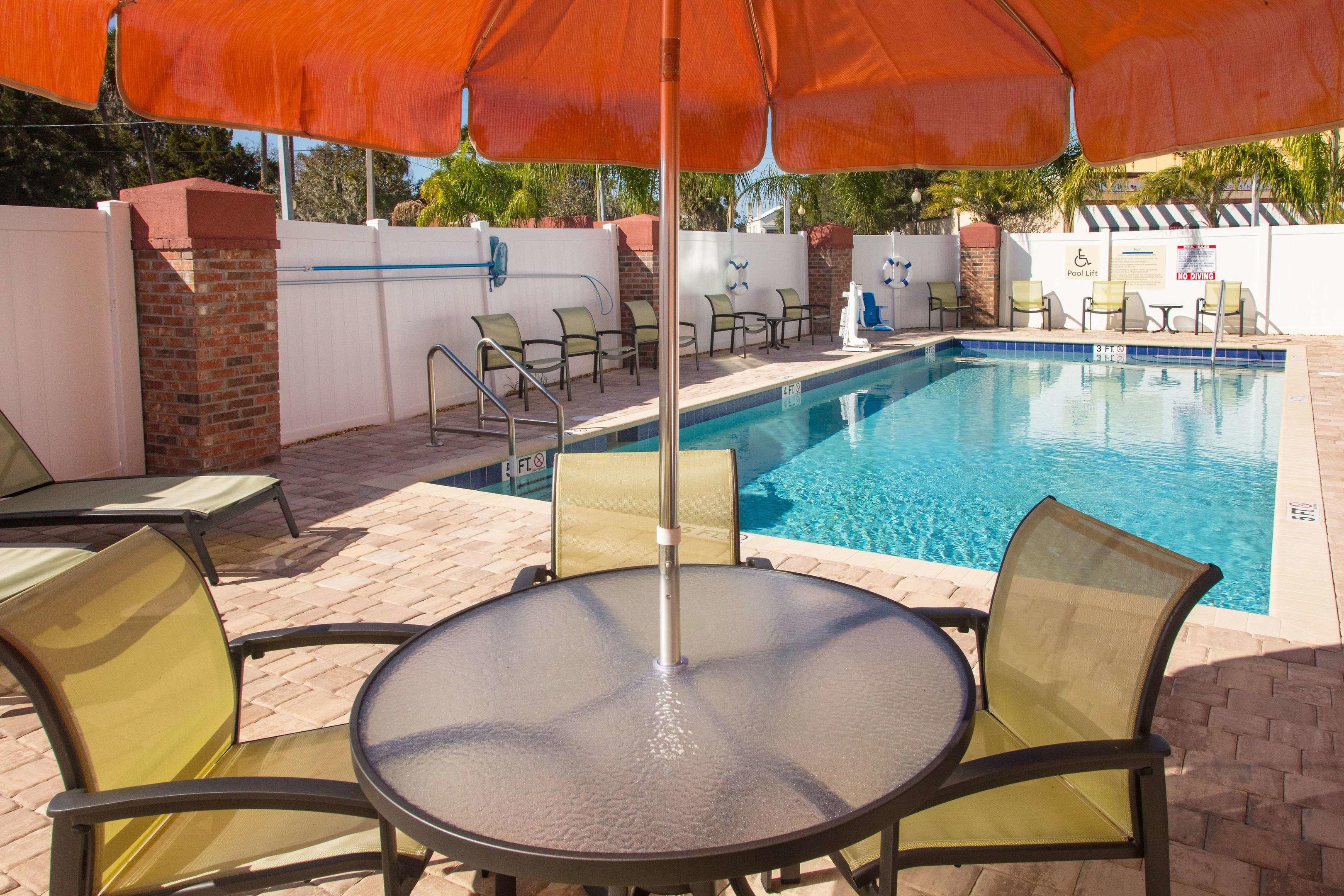 Hampton Inn Palatka — photo 5
