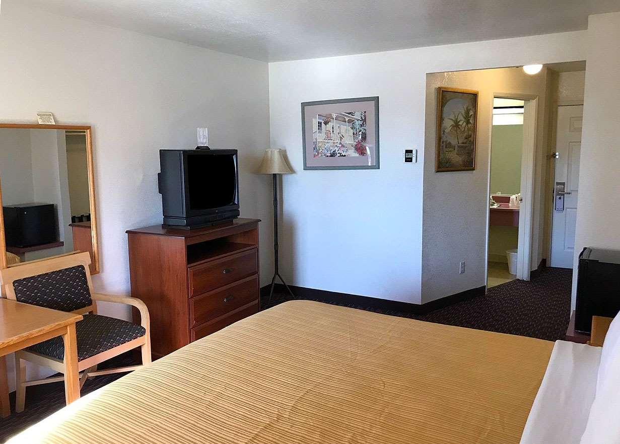 Americas Best Value Inn — photo 5