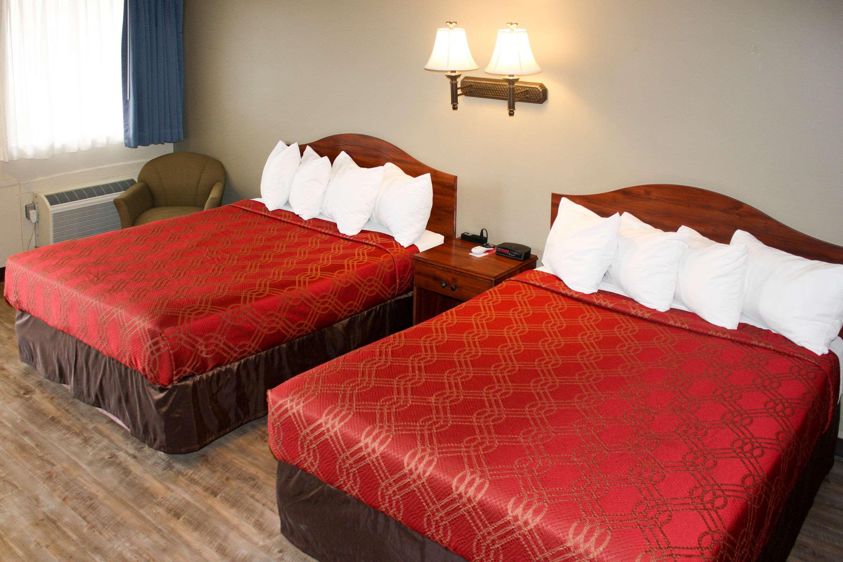 Econo Lodge Salina Scenic Route 89 & I-70 — photo 5