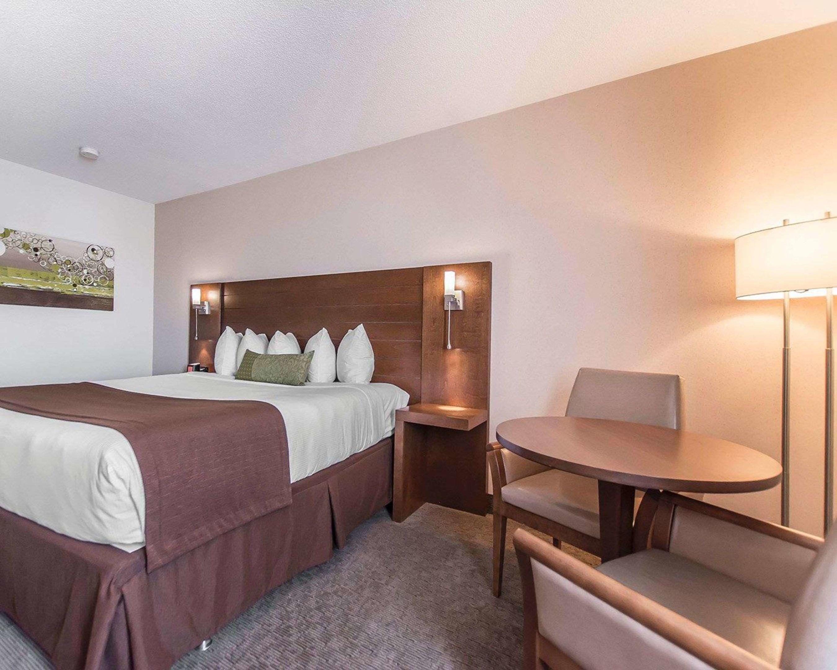 Quality Inn Rouyn-Noranda — photo 5