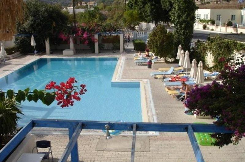 Nissia Kamares Hotel Apartments — photo 4