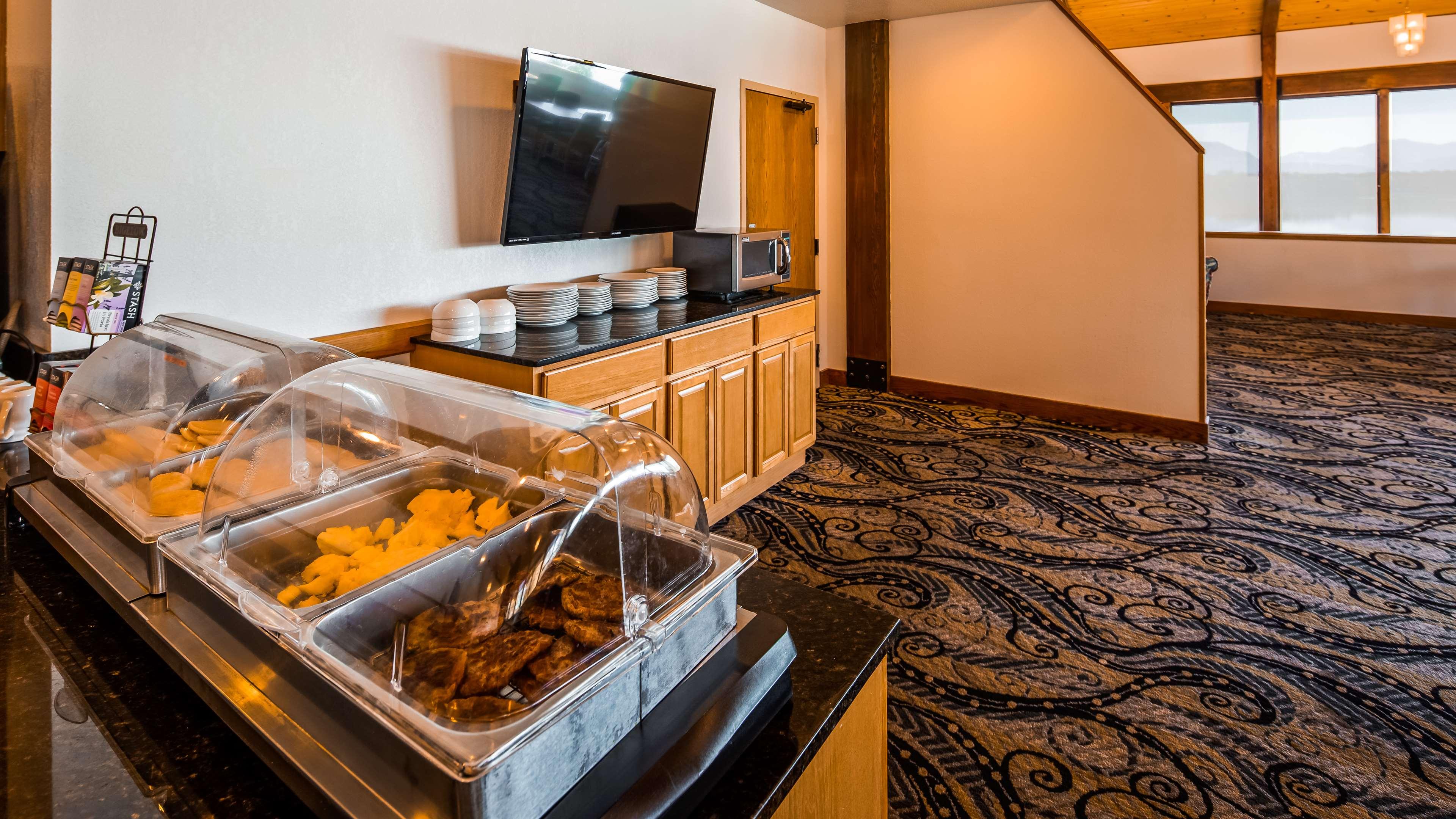 Best Western Lake Lucille Inn — photo 5