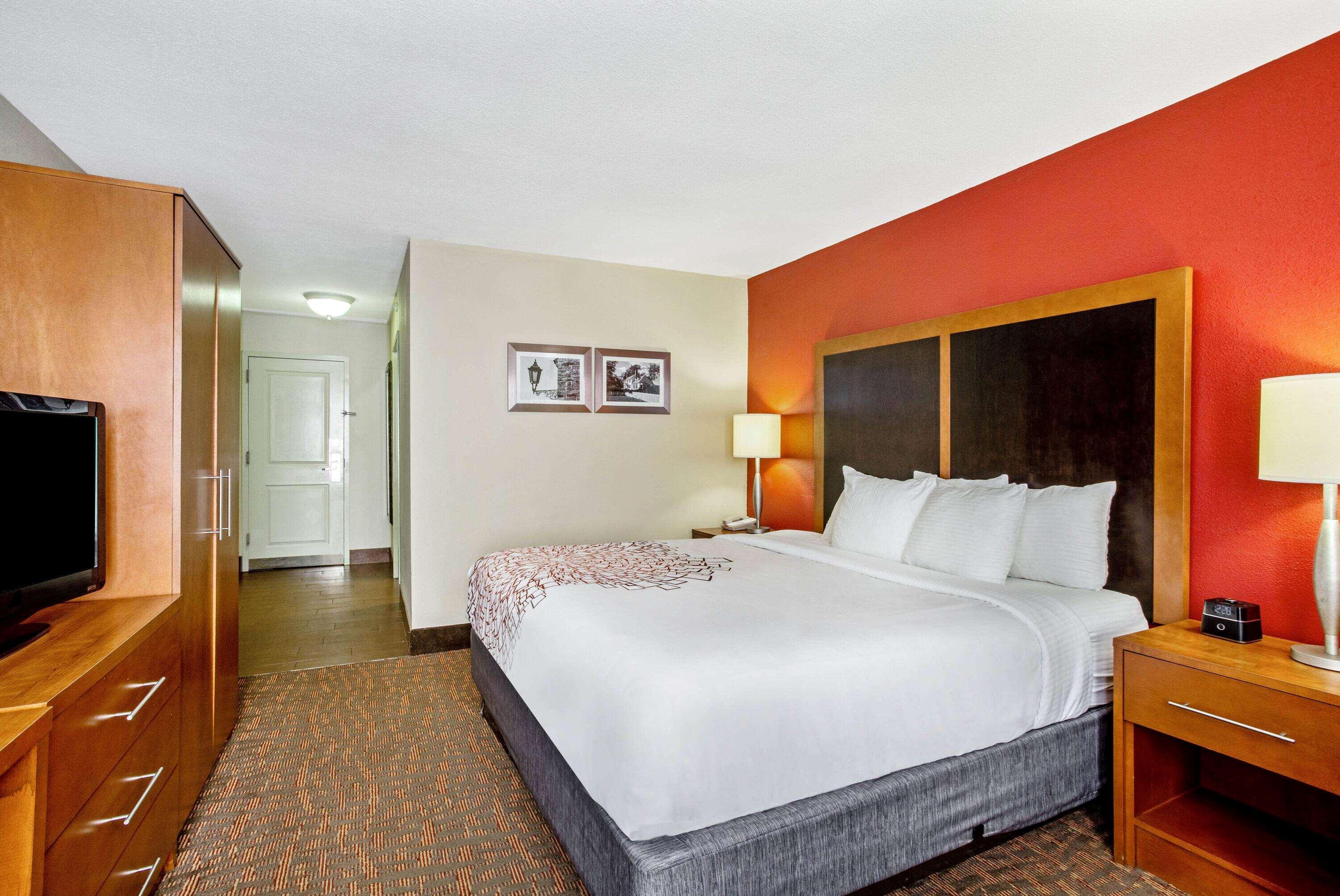 La Quinta Inn & Suites Historic Area — photo 5