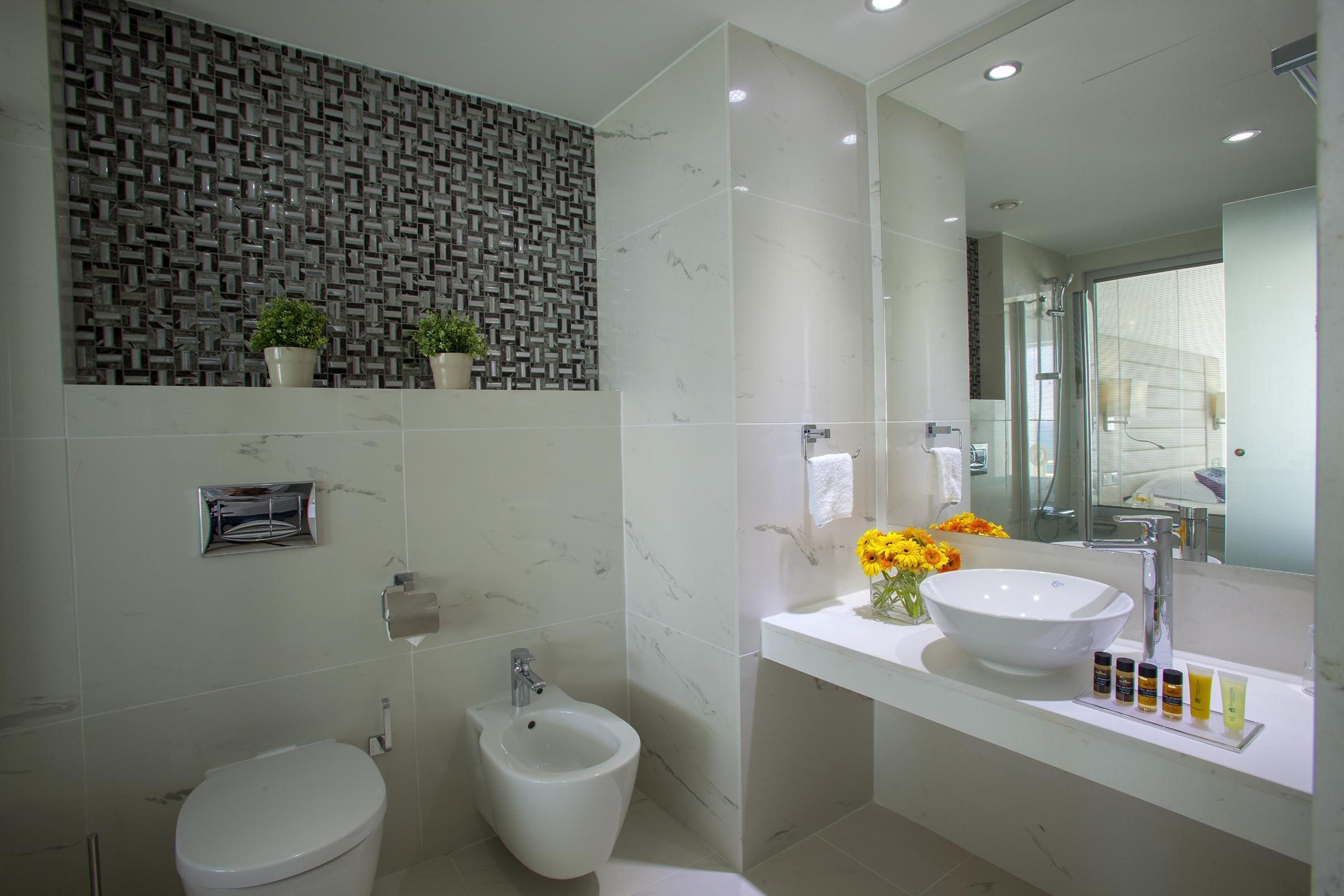 King Evelthon Beach Hotel and Resort — photo 4