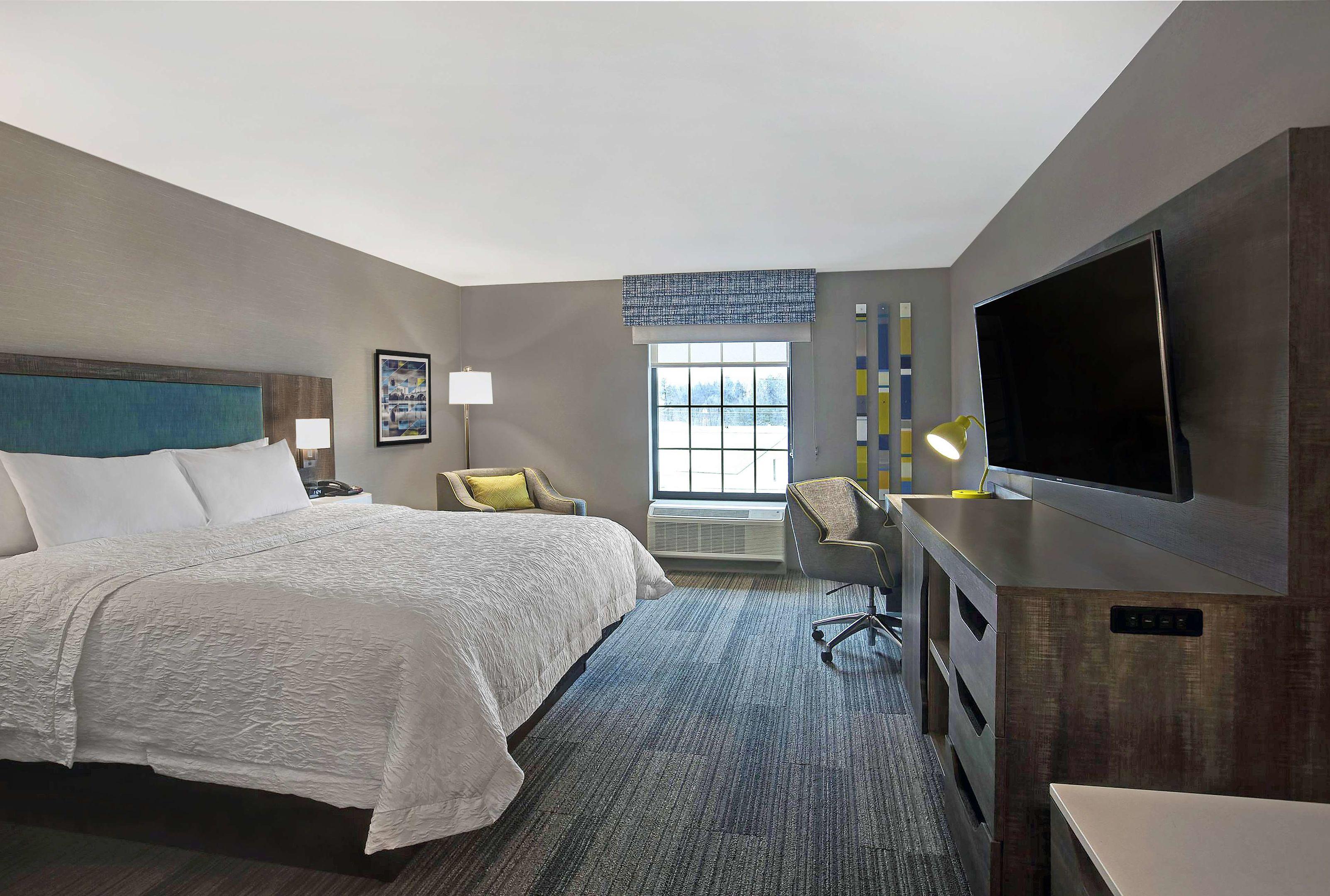 Hampton Inn Westfield — photo 3