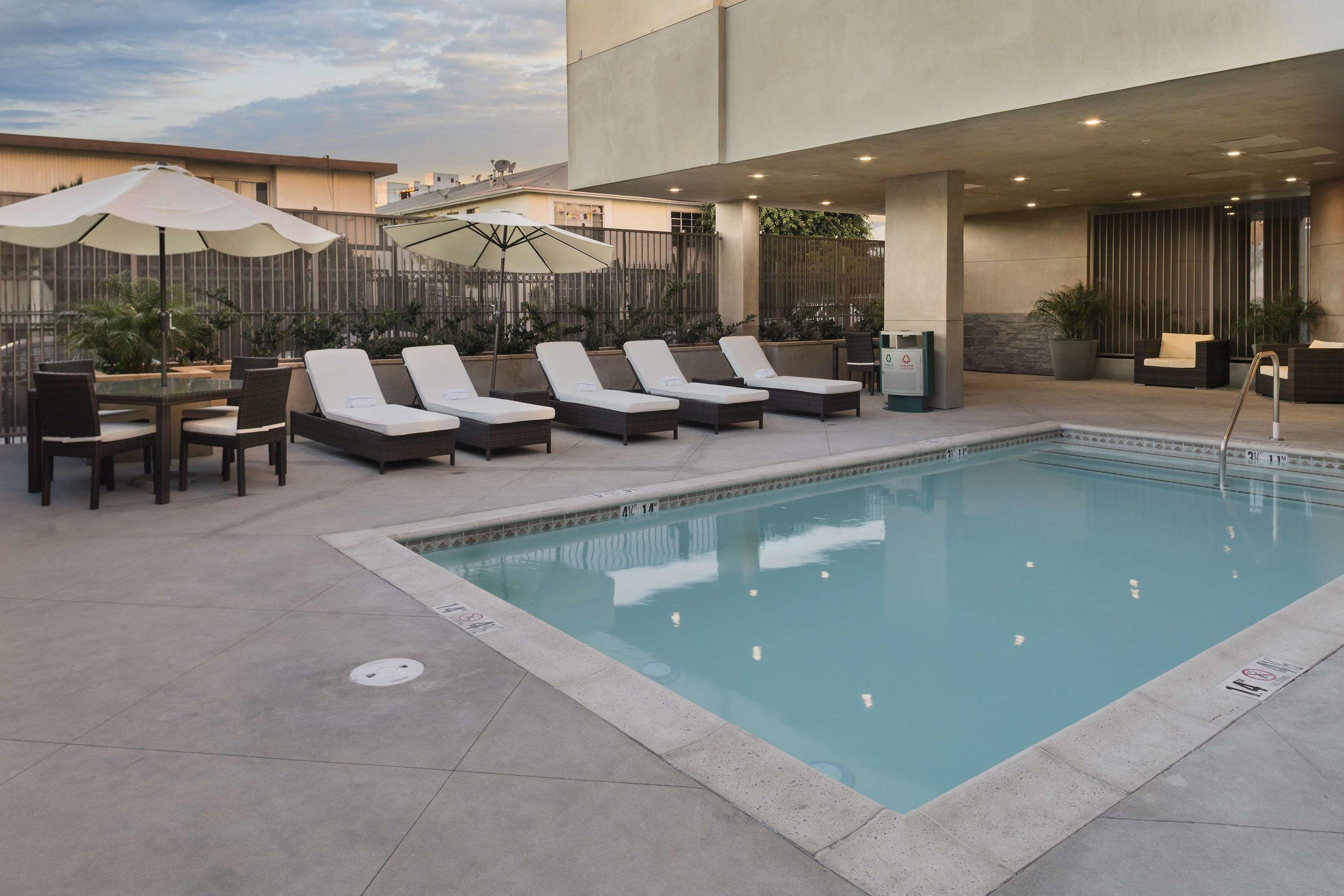 Hampton Inn & Suites Los Angeles/Hollywood — photo 5