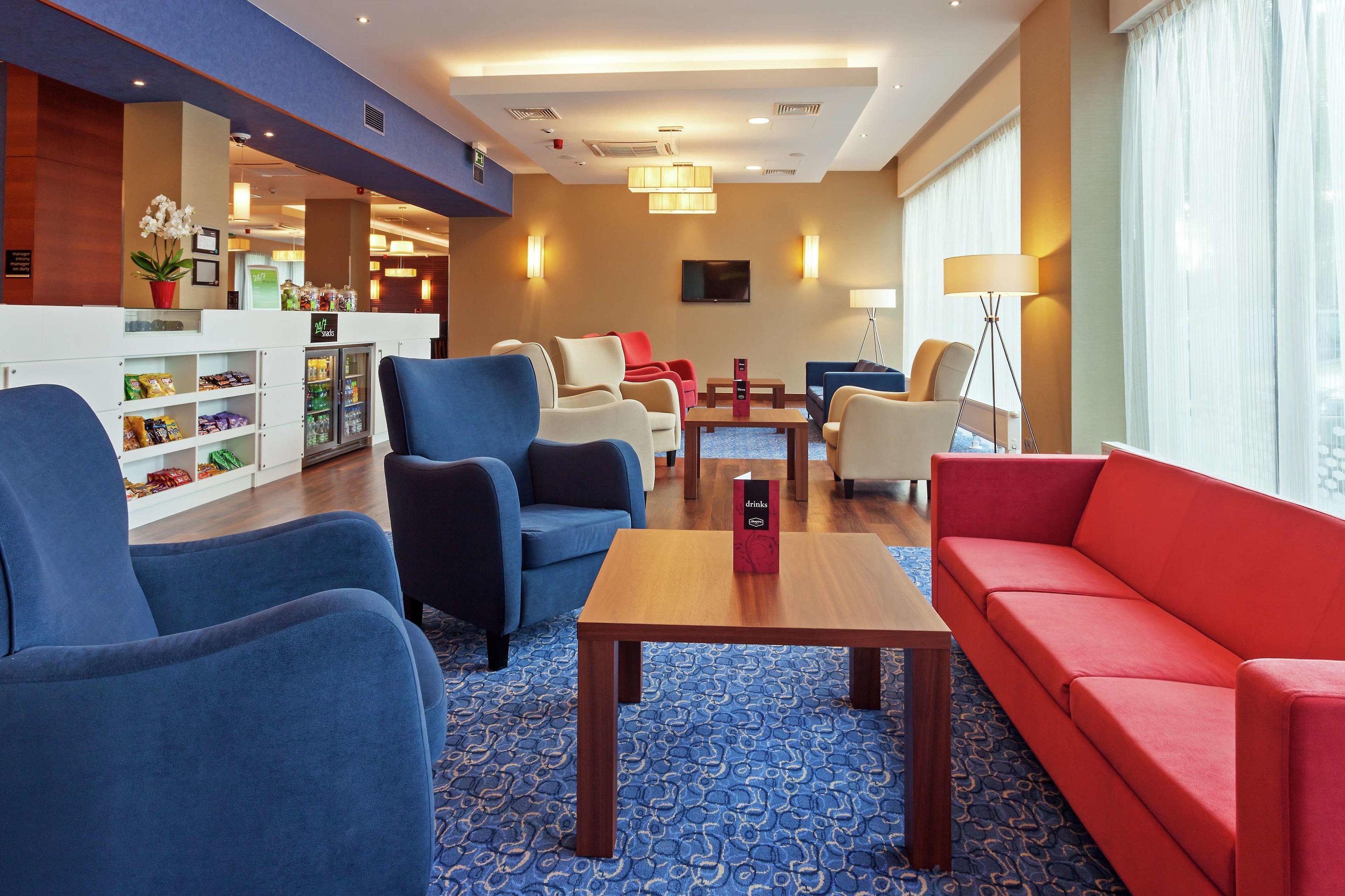 Hampton by Hilton Warsaw Airport — photo 5