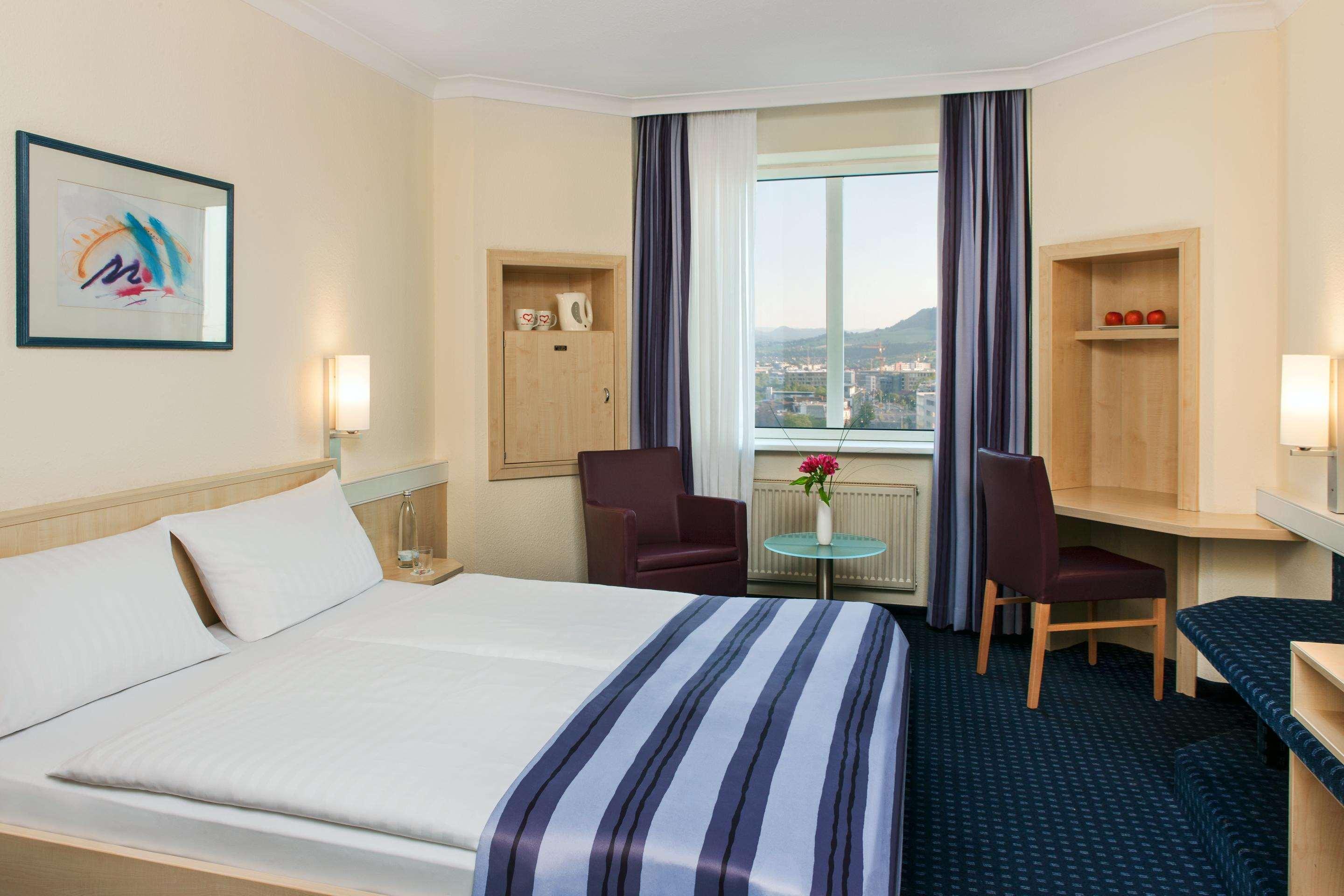 IntercityHotel Freiburg — photo 5