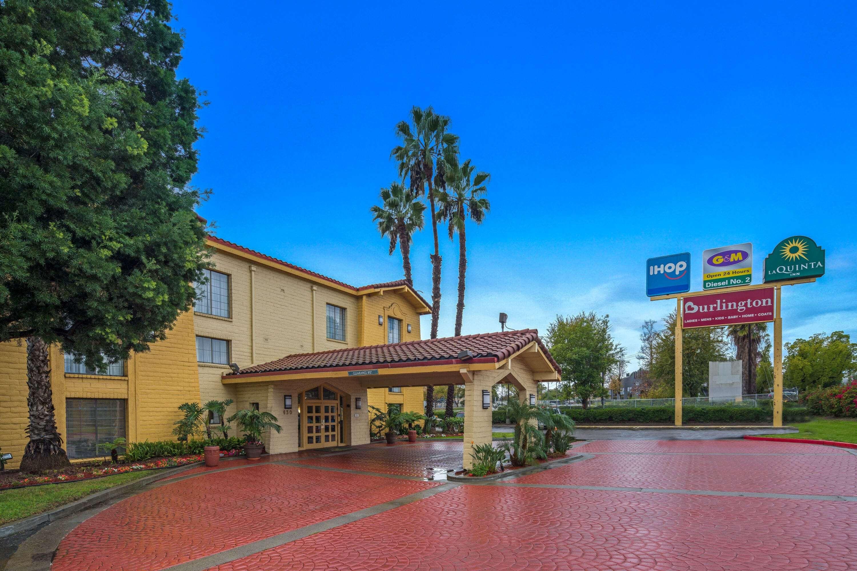 La Quinta Inn by Wyndham San Diego Vista — photo 3