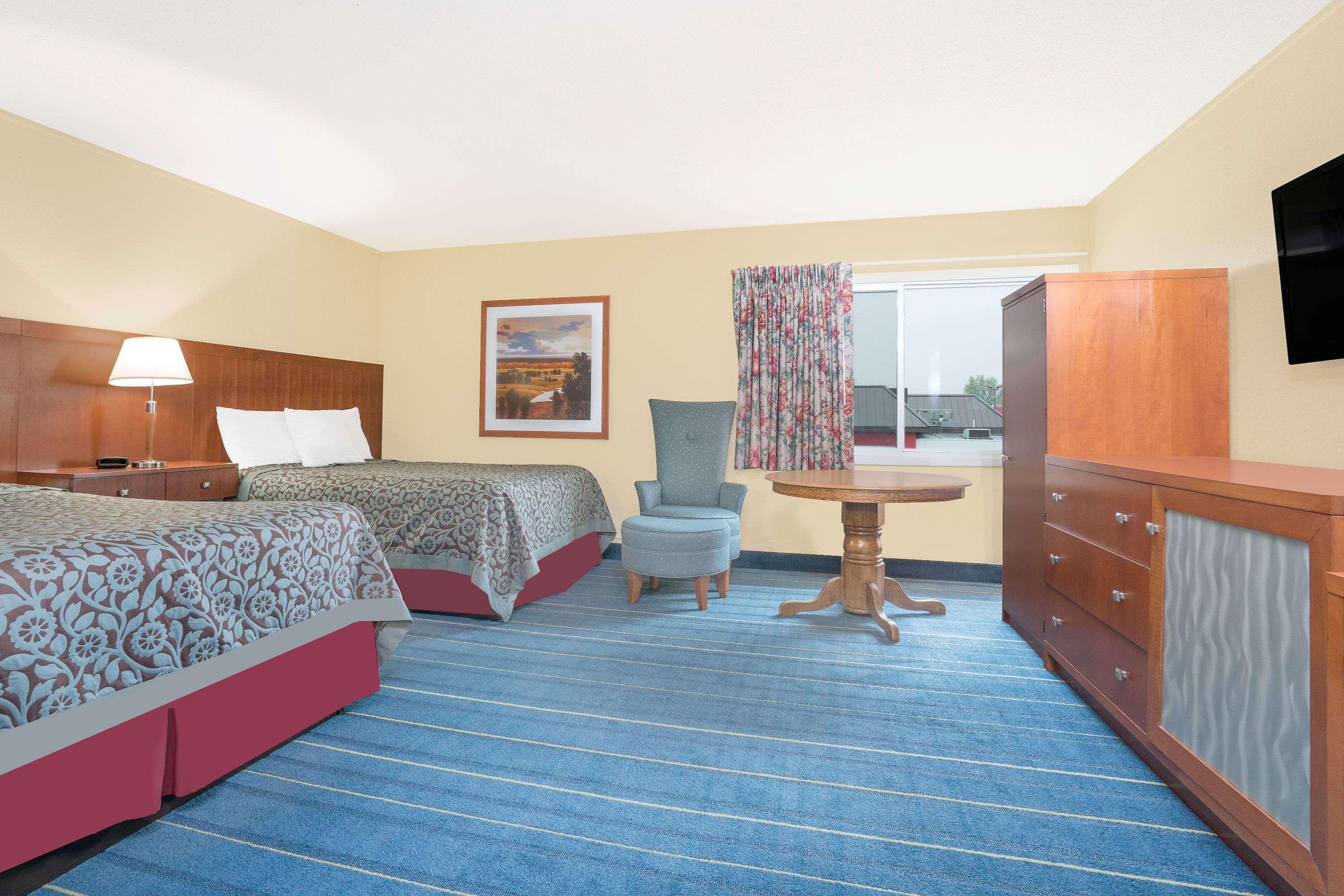 Days Inn Alexandria — photo 4