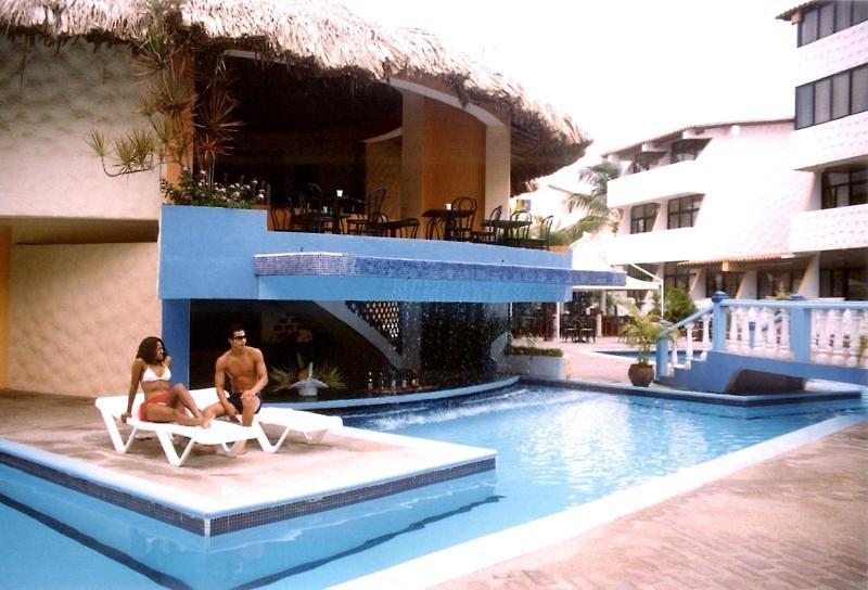 Hotel Puerta Del Sol - Playa El Agua — photo 3