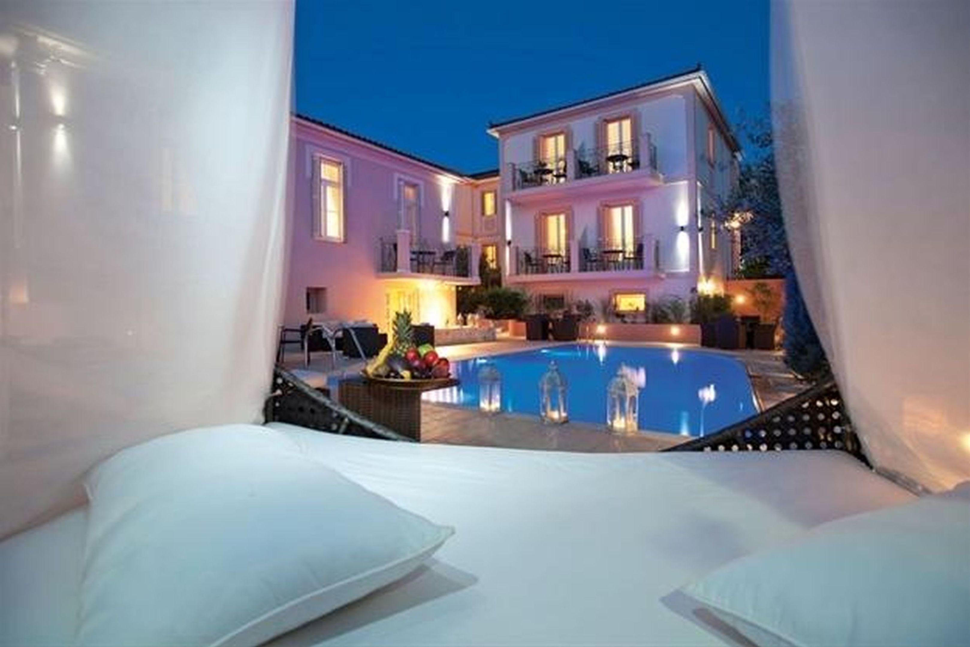 Korina Gallery Hotel — photo 2