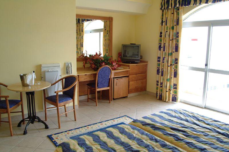 Paradise Bay Resort Hotel — photo 5