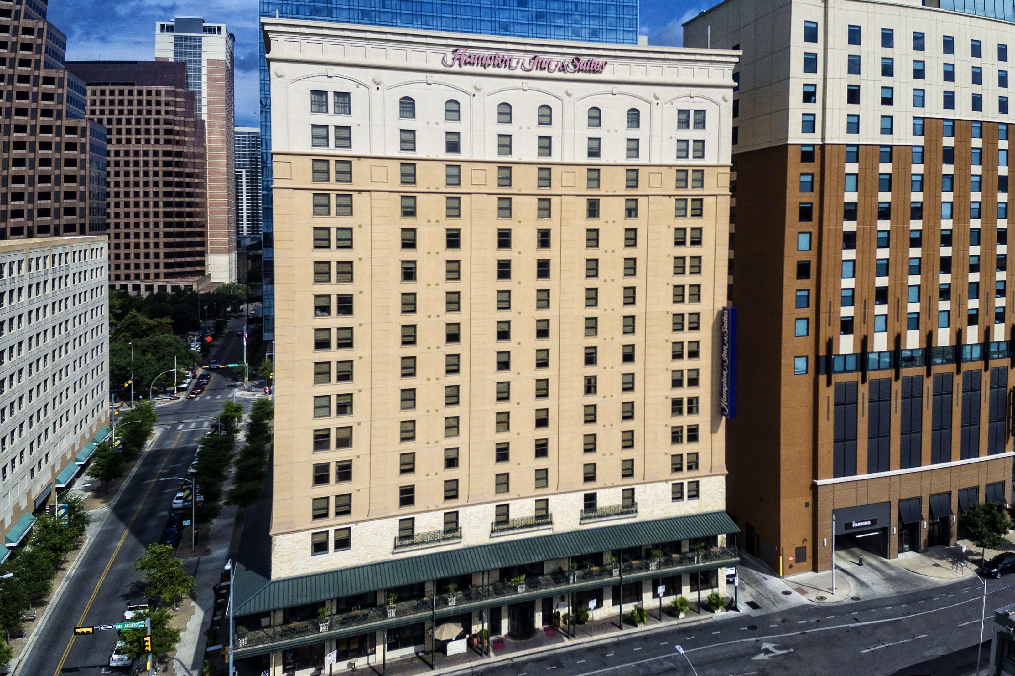 Hampton Inn & Suites Austin-Downtown/Convention Center — photo 4
