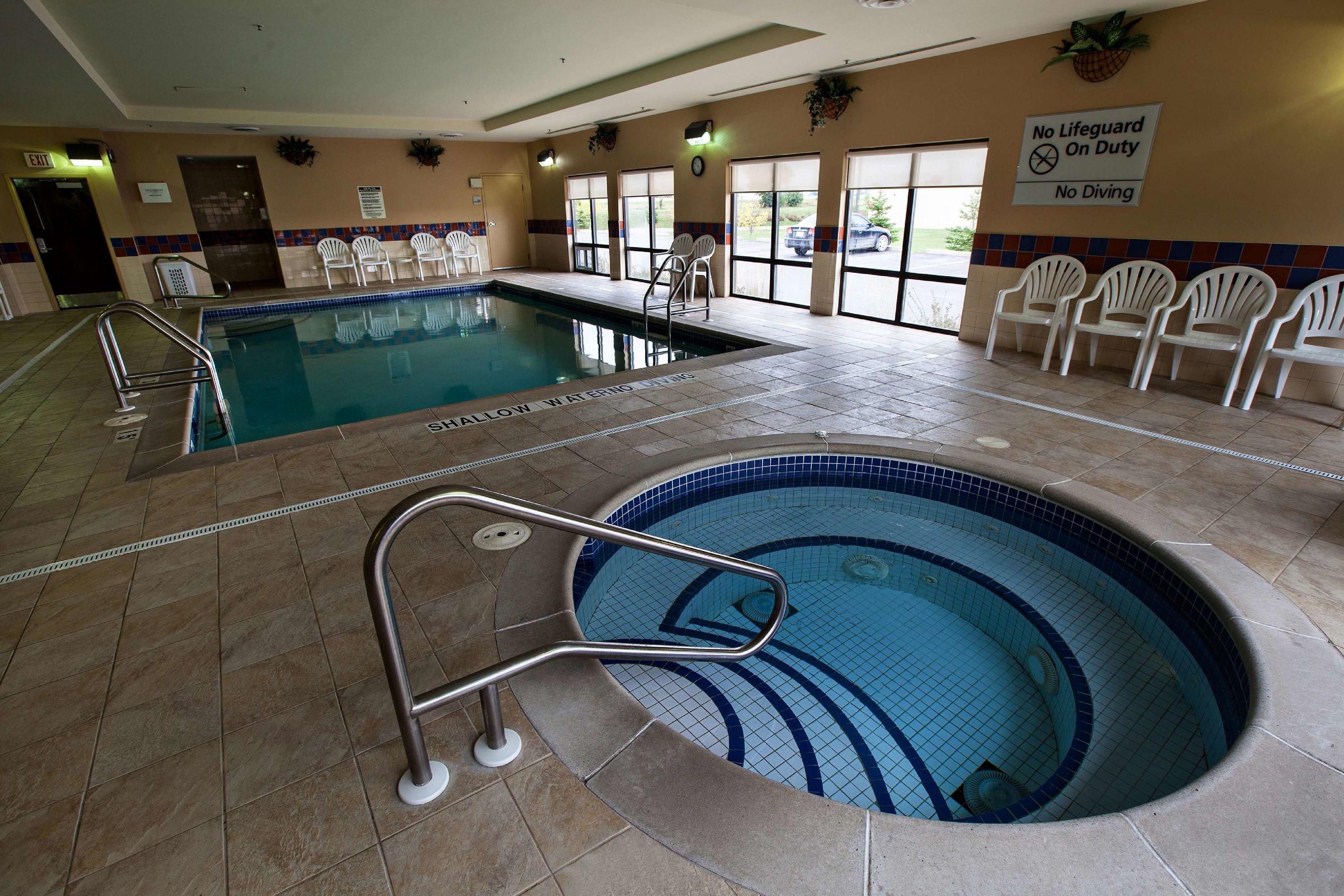Hampton Inn Napanee-Ontario Canada — photo 4