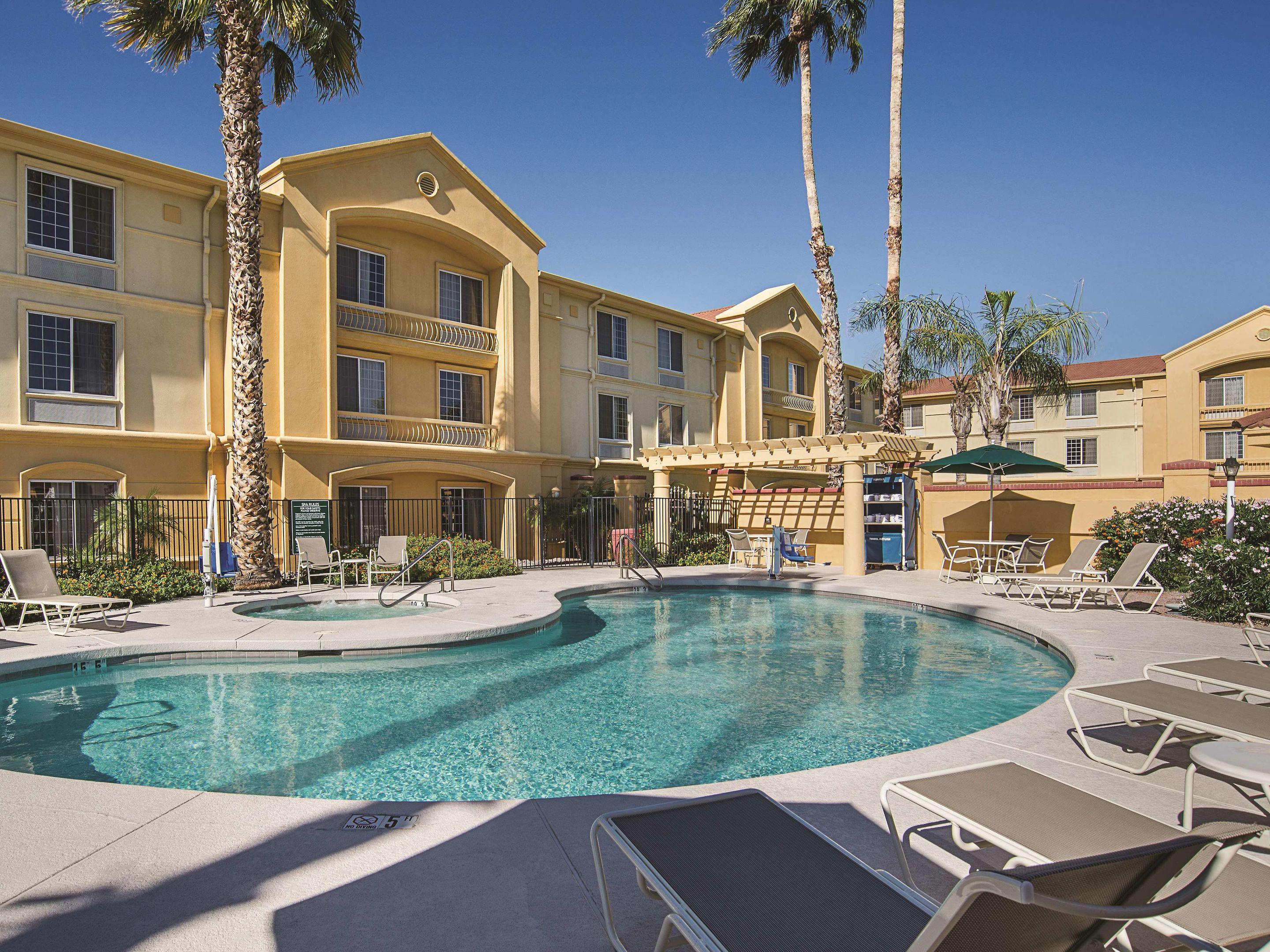 La Quinta Inn & Suites Phoenix Scottsdale — photo 5