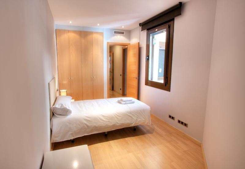 Tamarit Apartments — photo 5