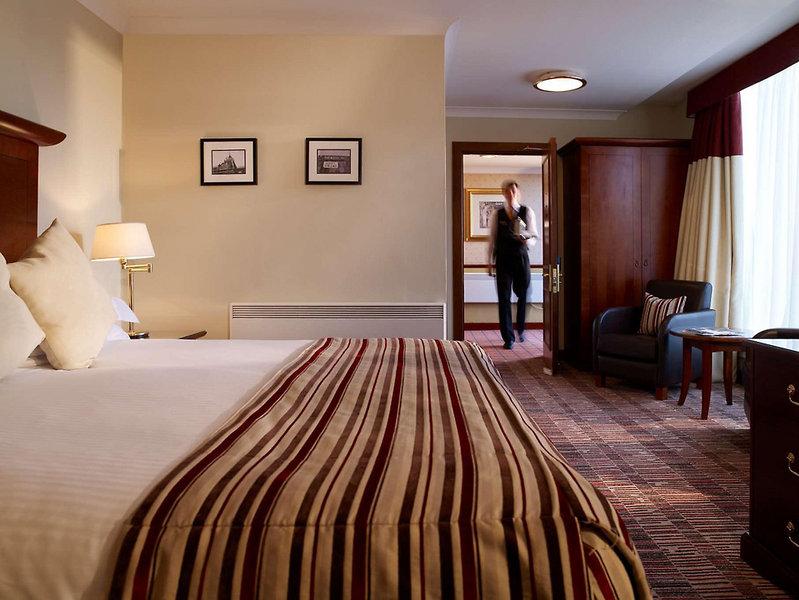 Kimpton Charlotte Square — photo 4