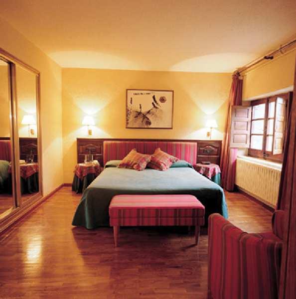 Hotel Pamplona El Toro — photo 5