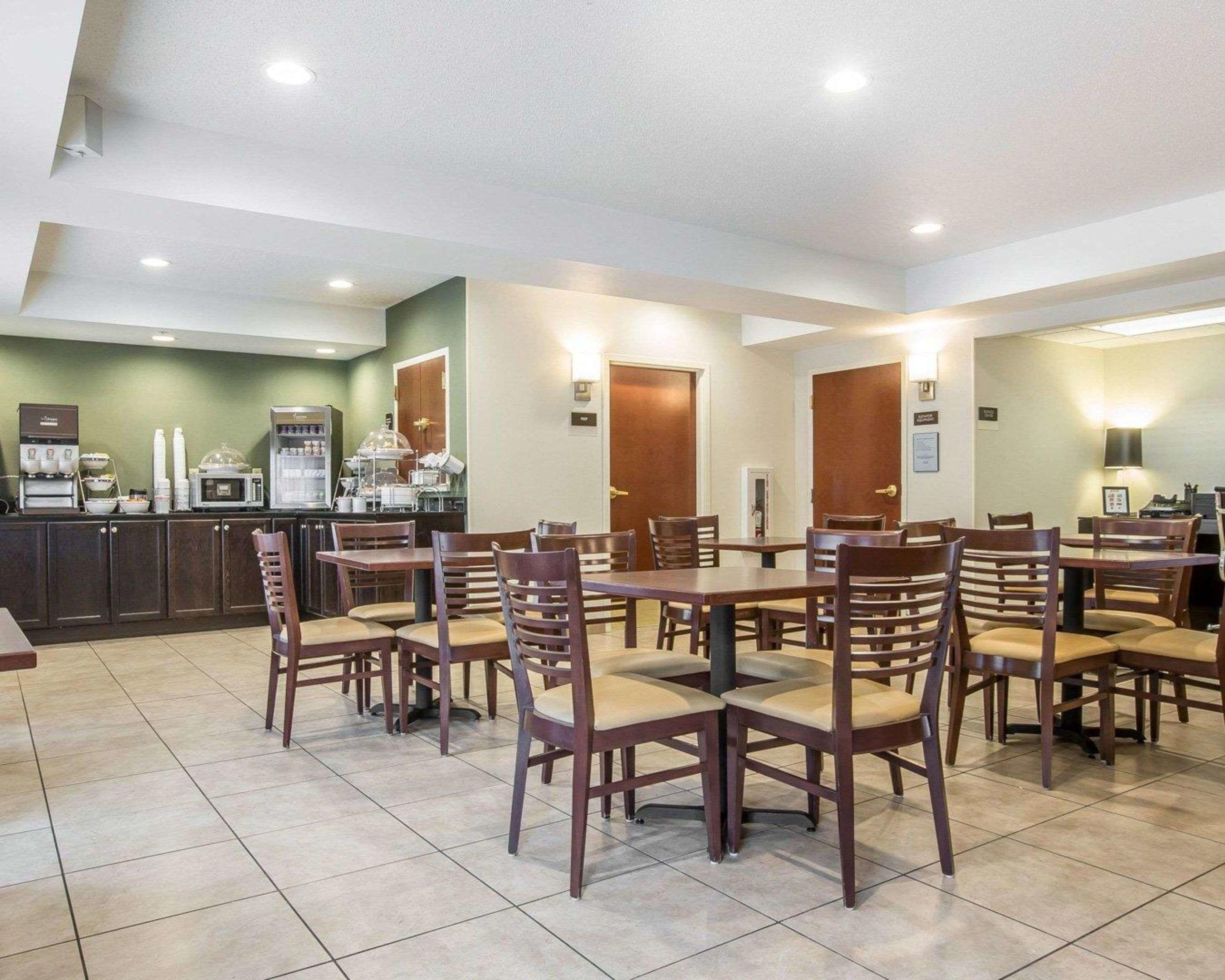 Sleep Inn & Suites Queensbury - Glen Falls — photo 4