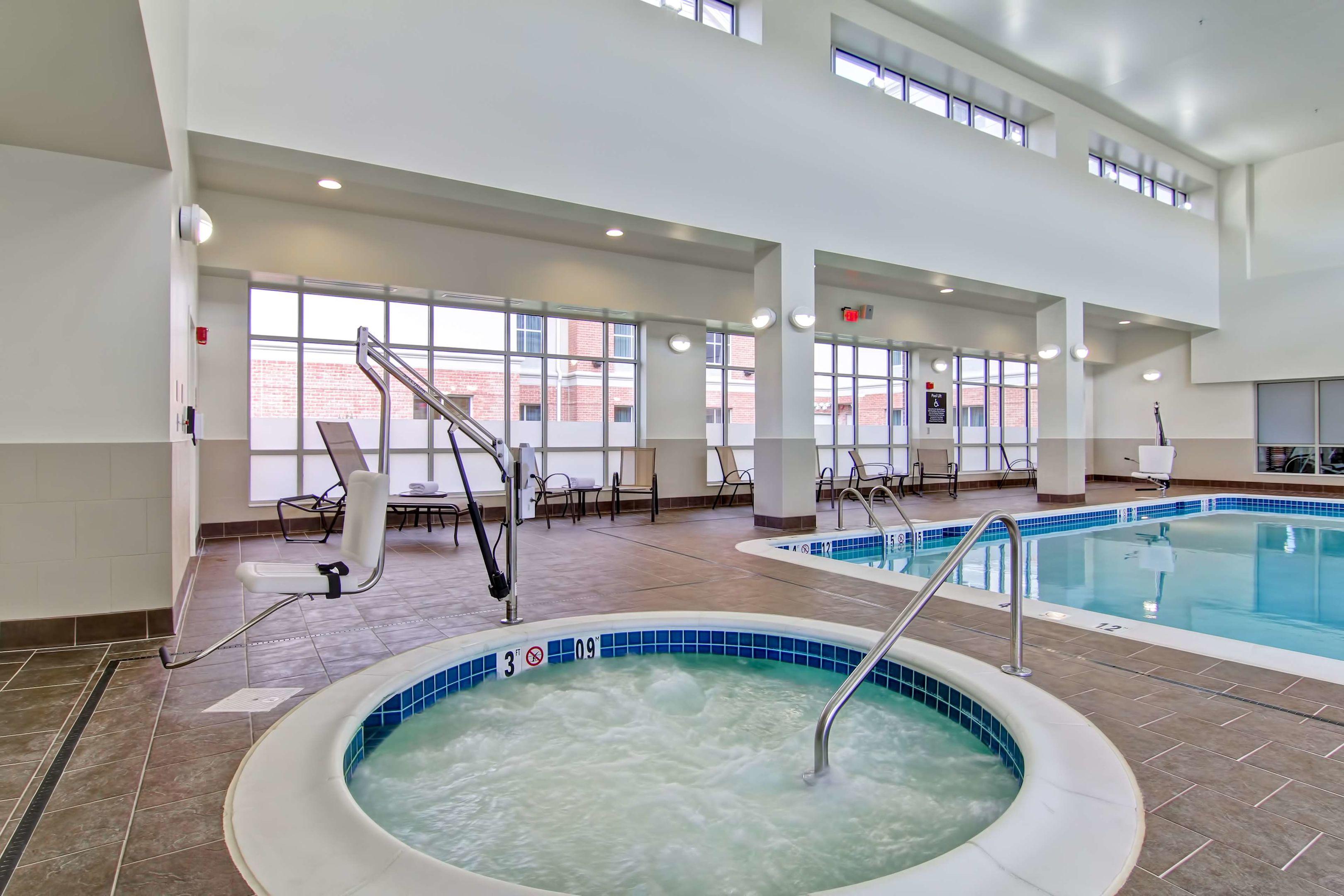 Homewood Suites by Hilton Woodbridge — photo 4