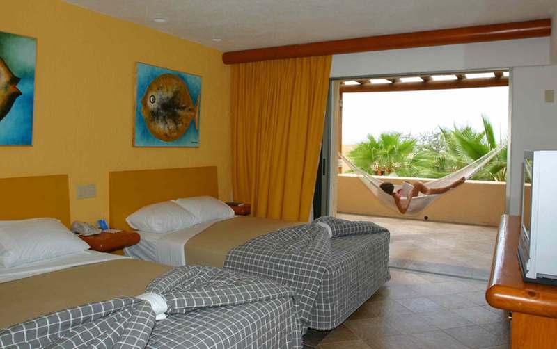 Los Patios Hotel — photo 5