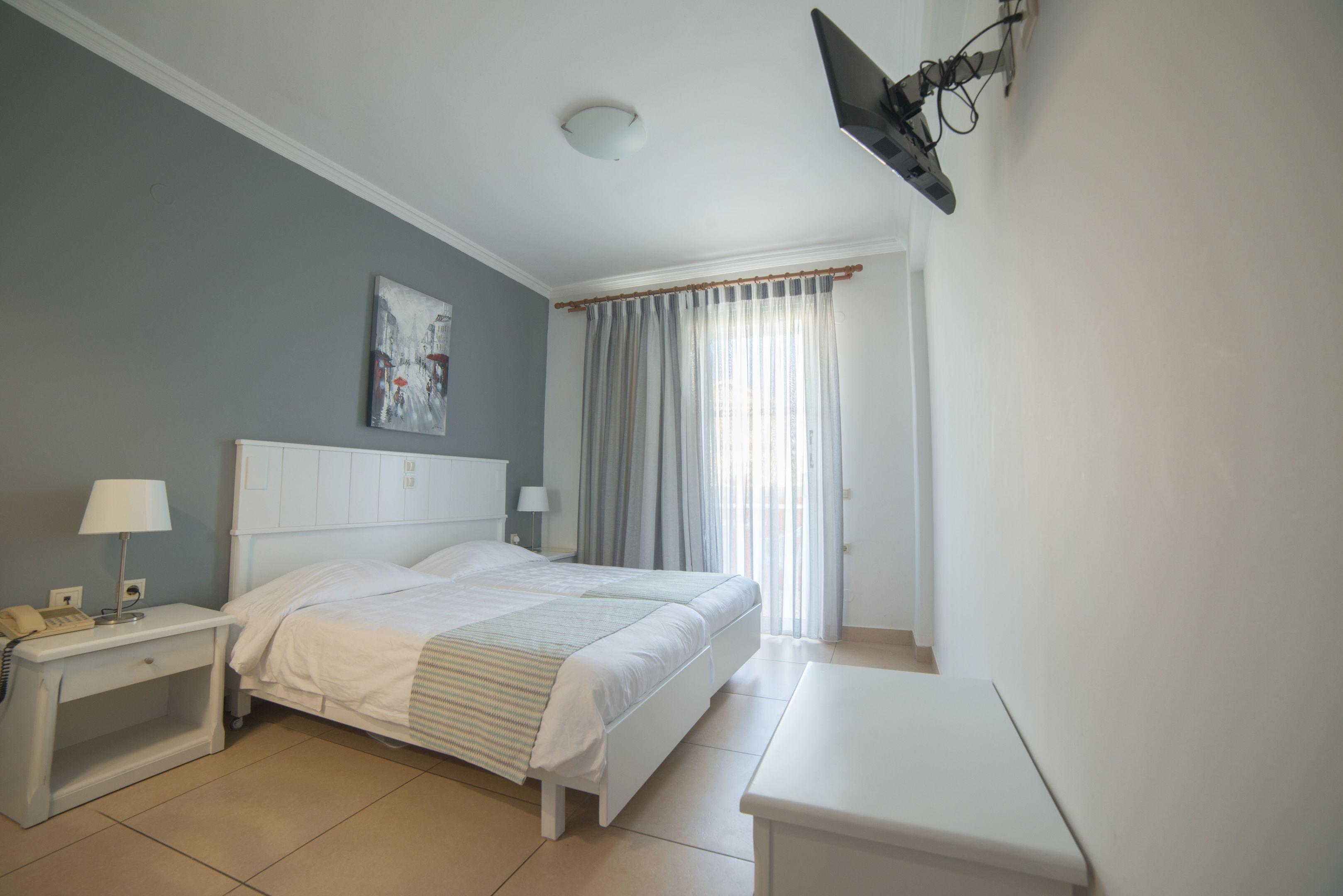Hotel Athina — photo 4