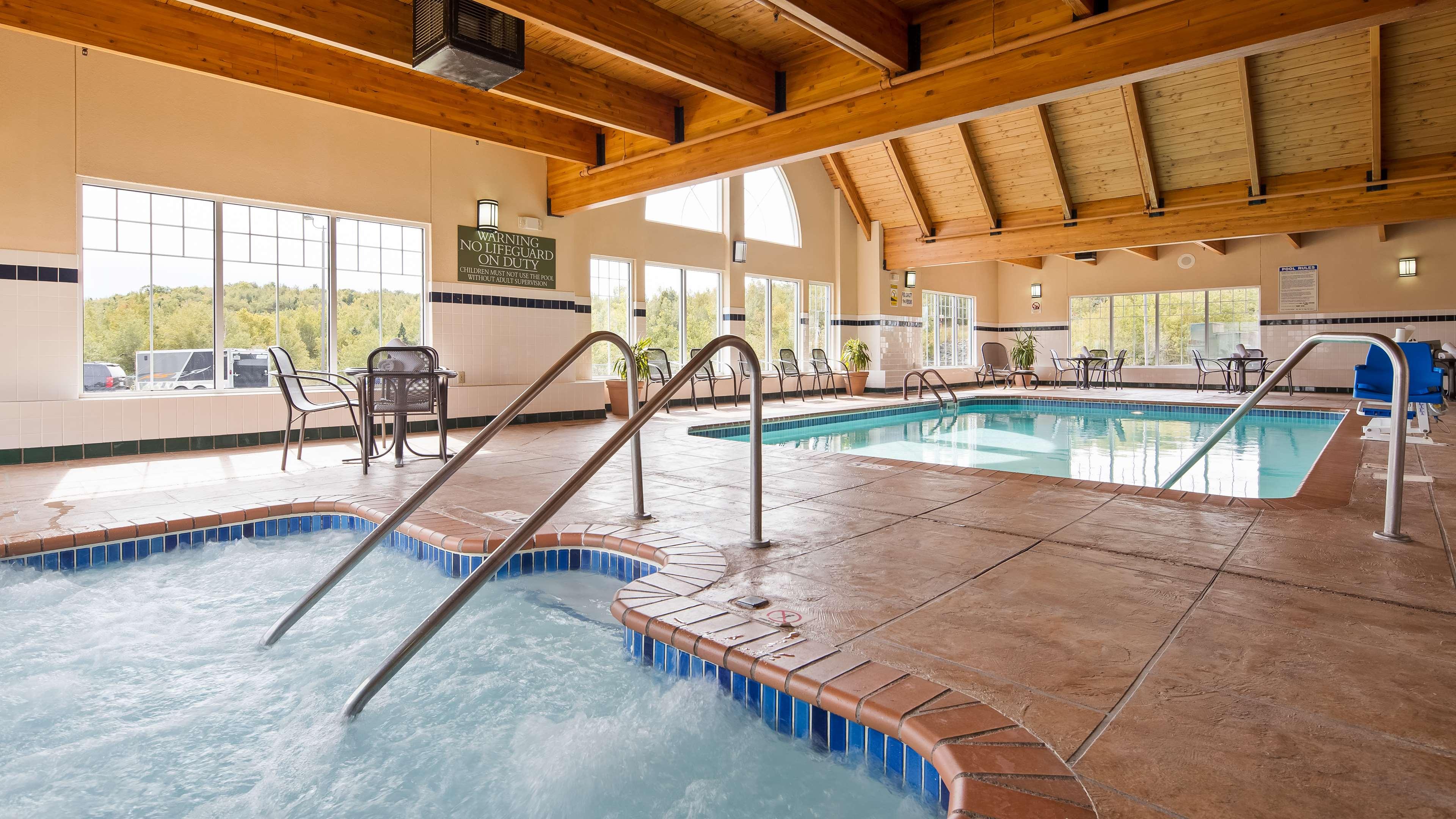 Best Western Plus Spirit Mountain Duluth — photo 4