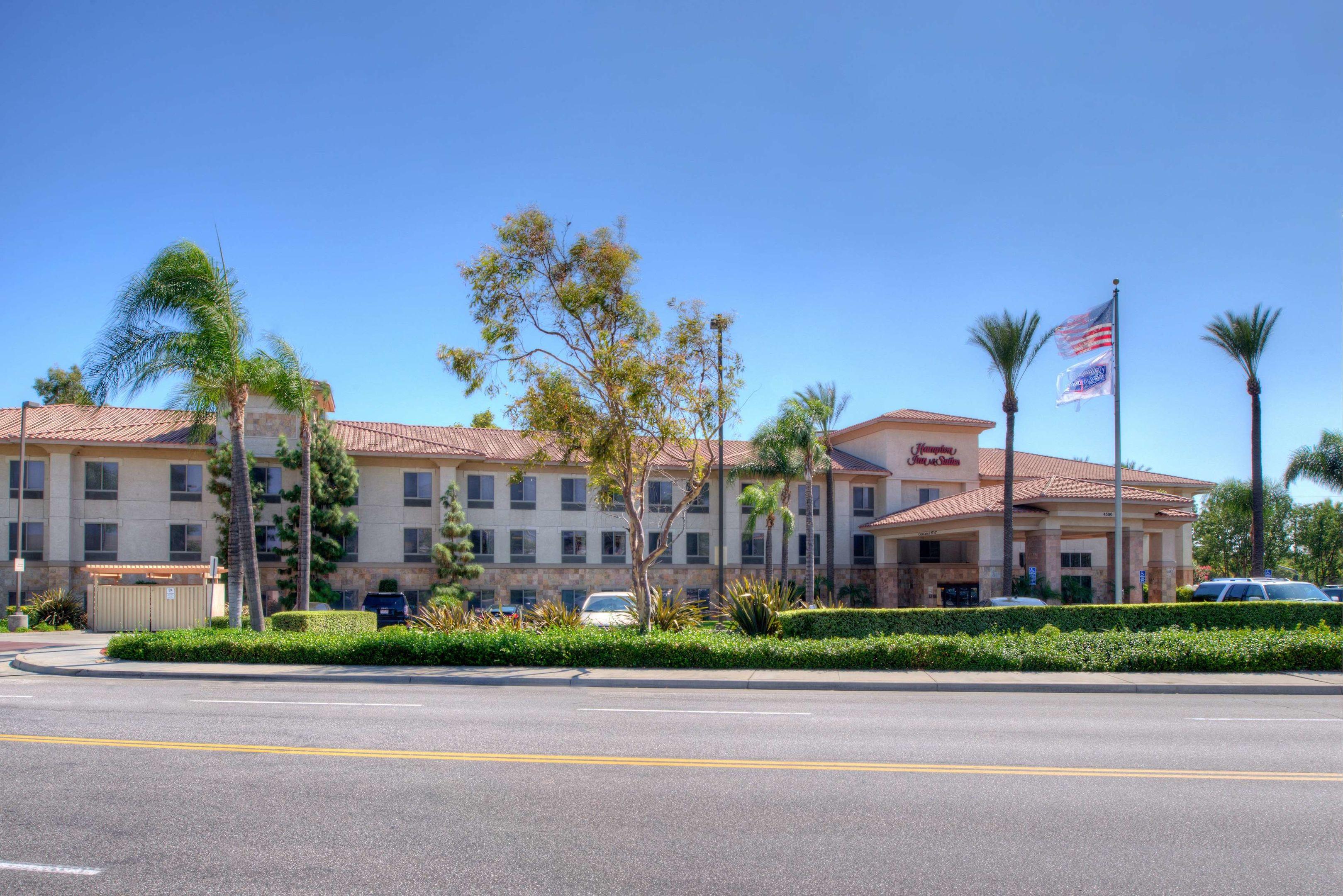 Hampton Inn & Suites Ontario — photo 4