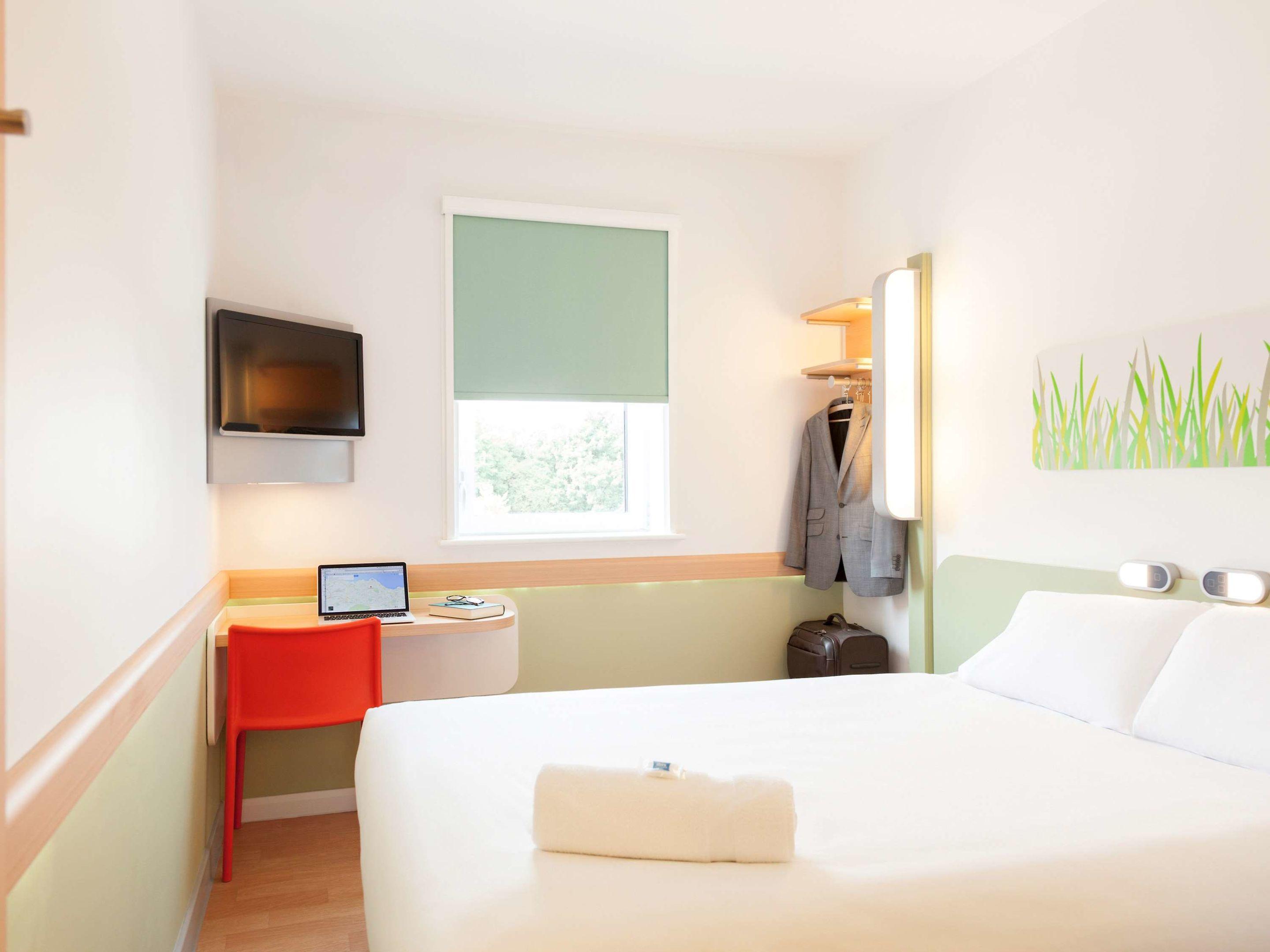 ibis budget Edinburgh Park — photo 5