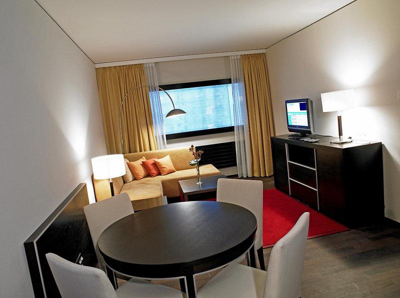 Four Points by Sheraton Sihlcity - Zurich — photo 5