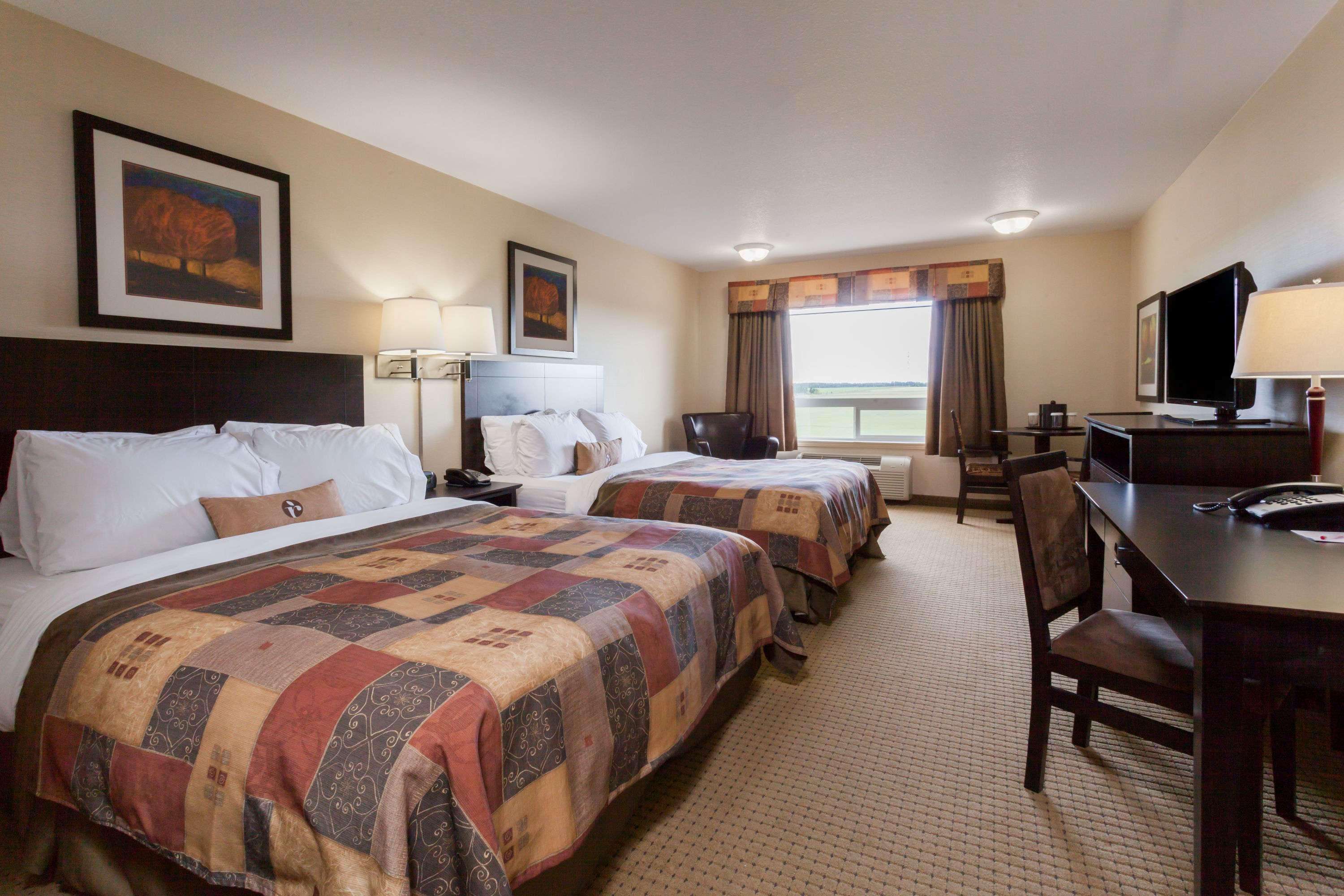 Ramada Westlock — photo 4