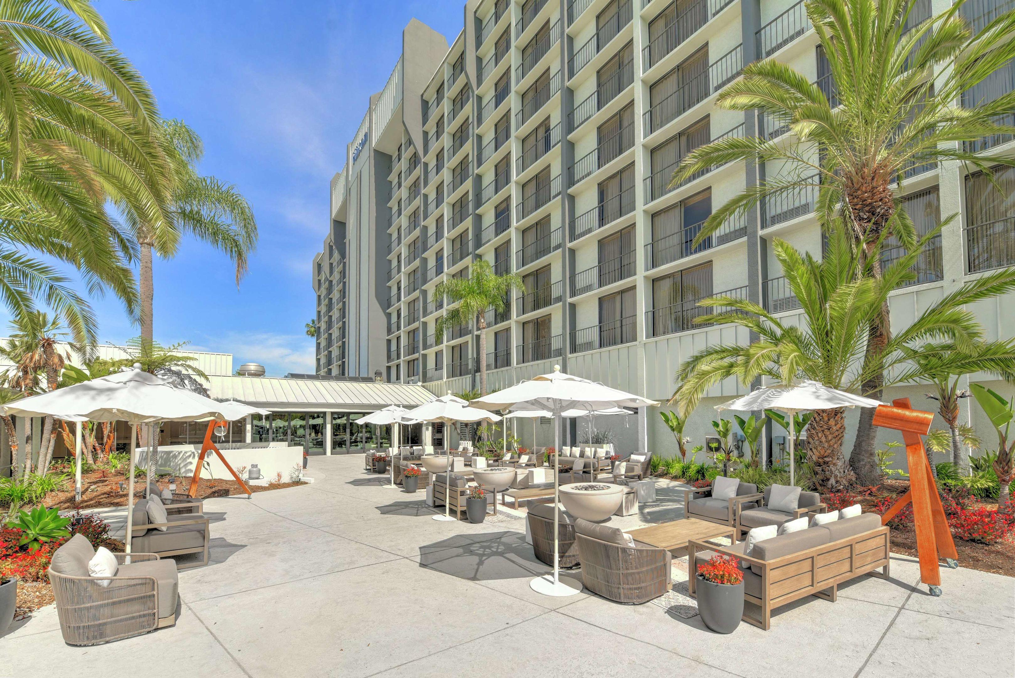 Hilton Irvine/Orange County Airport — photo 4