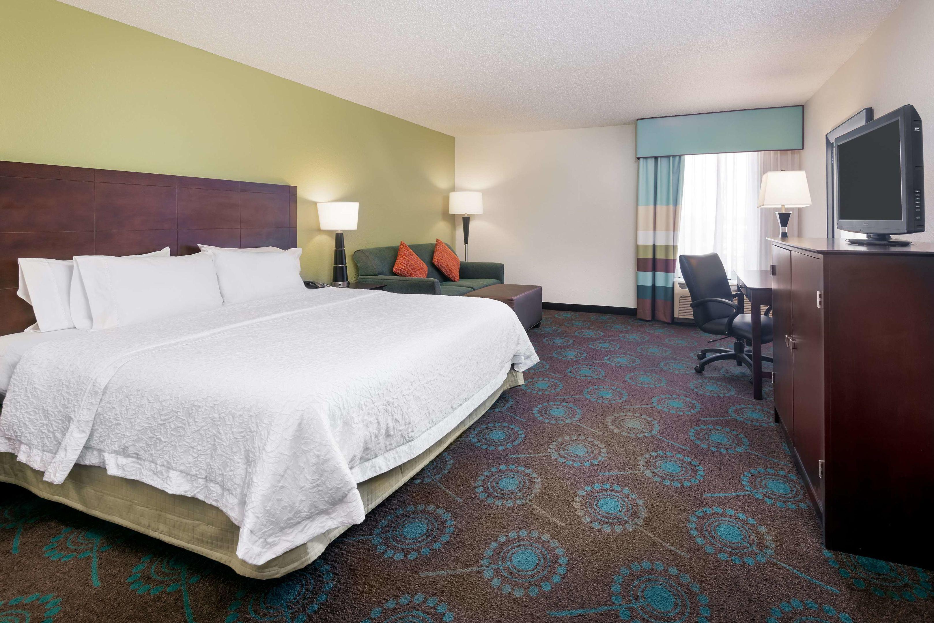 Hampton Inn Orlando-International Airport — photo 4