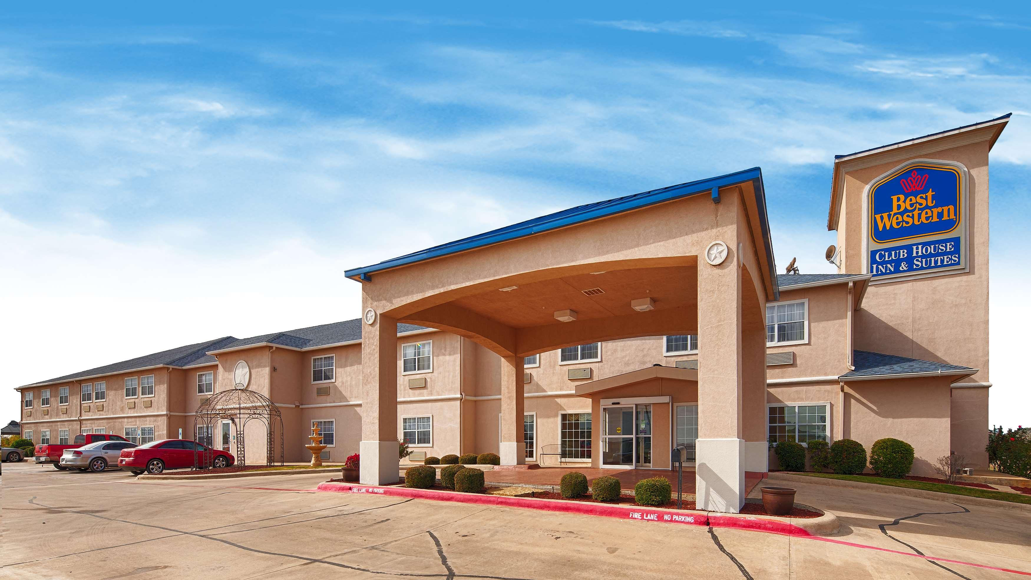 Best Western Club House Inn & Suites — photo 3