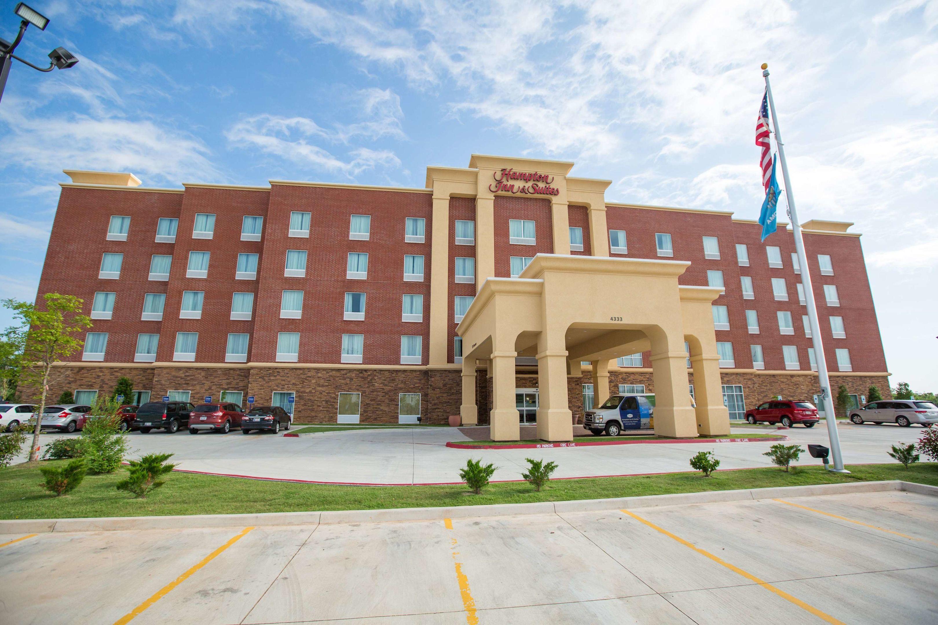 Hampton Inn & Suites Oklahoma City Airport — photo 4
