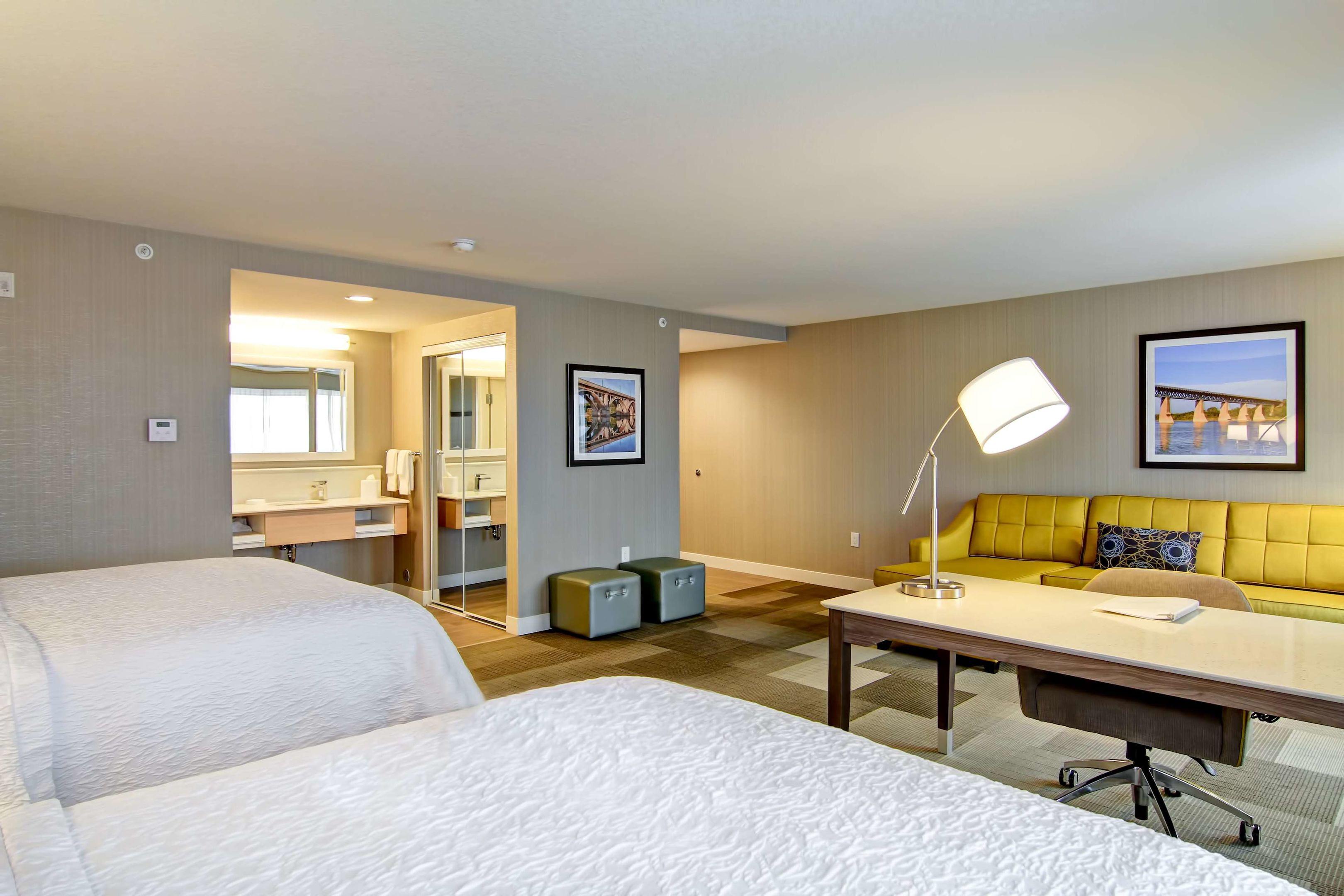 Hampton Inn And Suites By Hilton Saskatoon Airport — photo 5