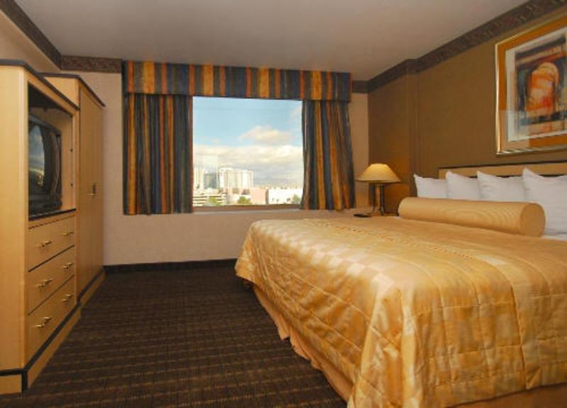 Embassy Suites Convention Center Las Vegas — photo 4