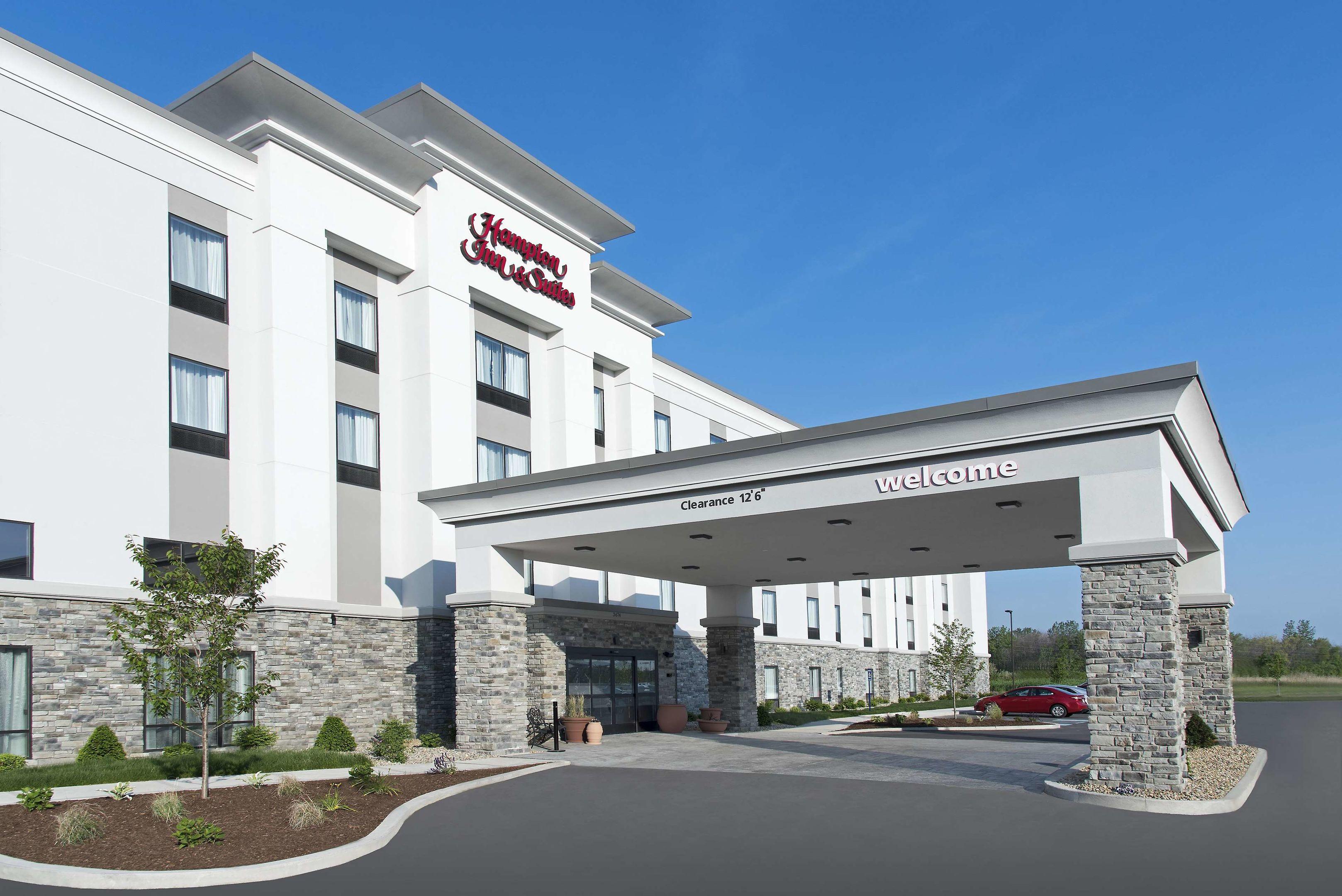Hampton Inn & Suites Michigan City — photo 4
