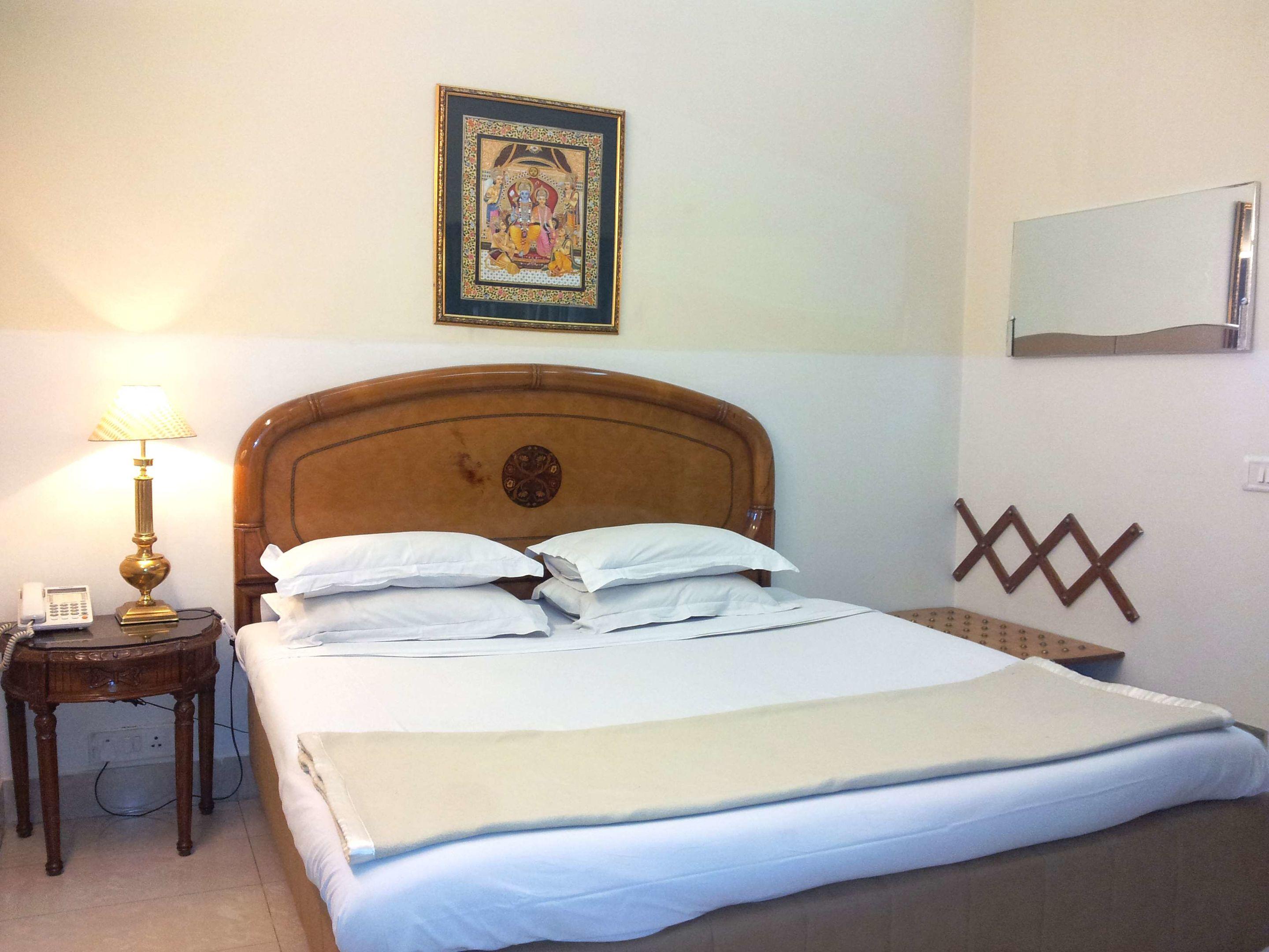 Bajaj Indian Home Stay — photo 4