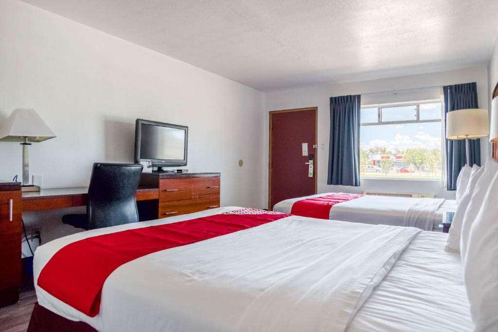 Red Roof Inn Mesa Gilbert — photo 4