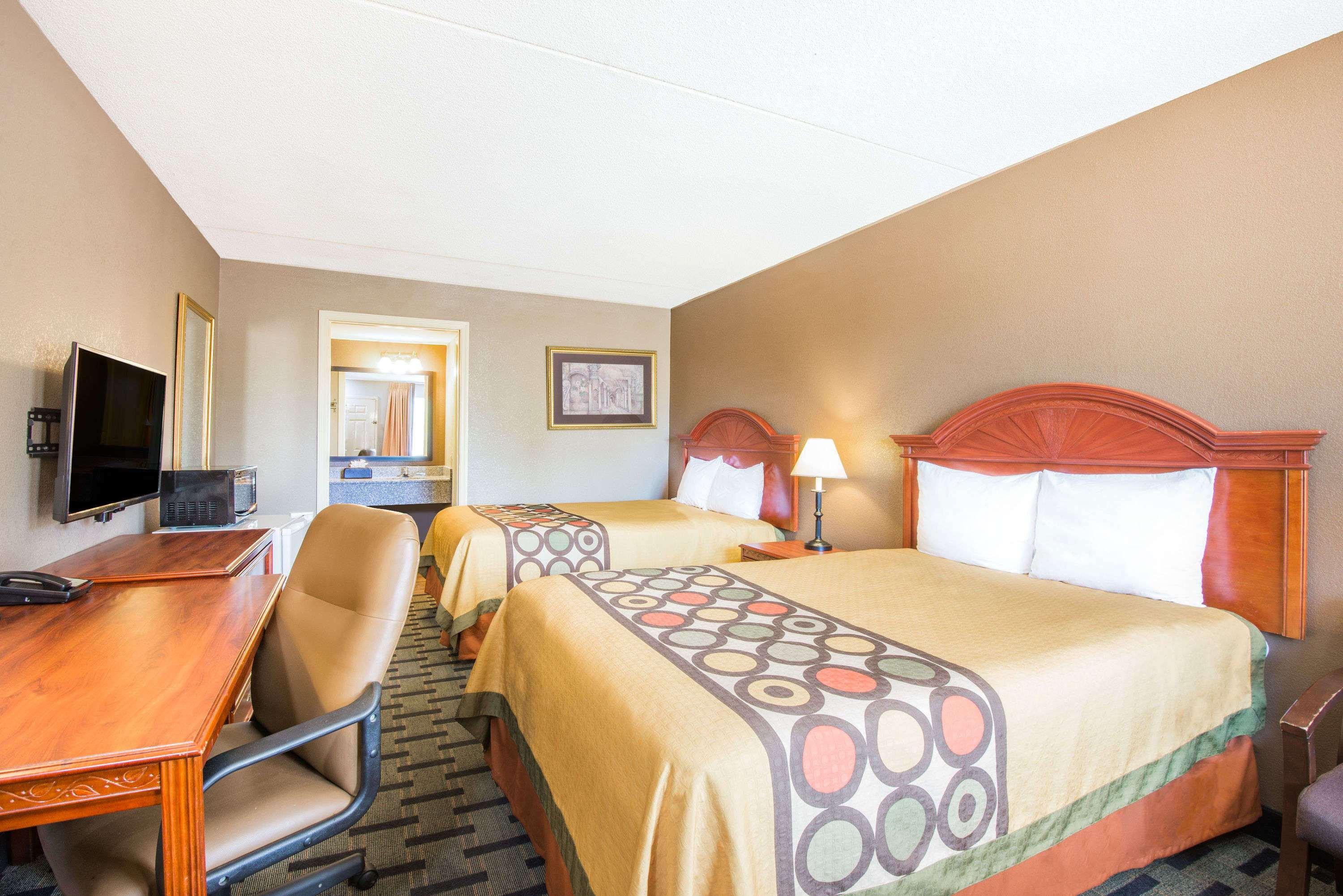 Super 8 by Wyndham Marysville — photo 3