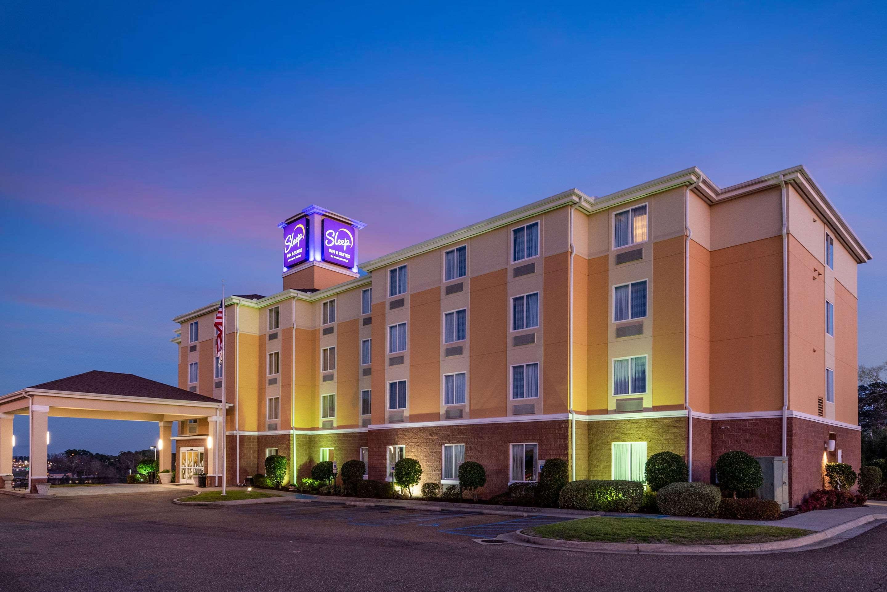 Sleep Inn & Suites University — photo 4
