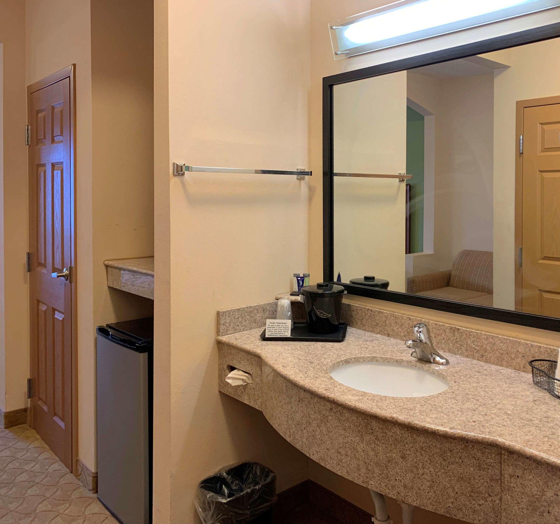 Sleep Inn & Suites — photo 5